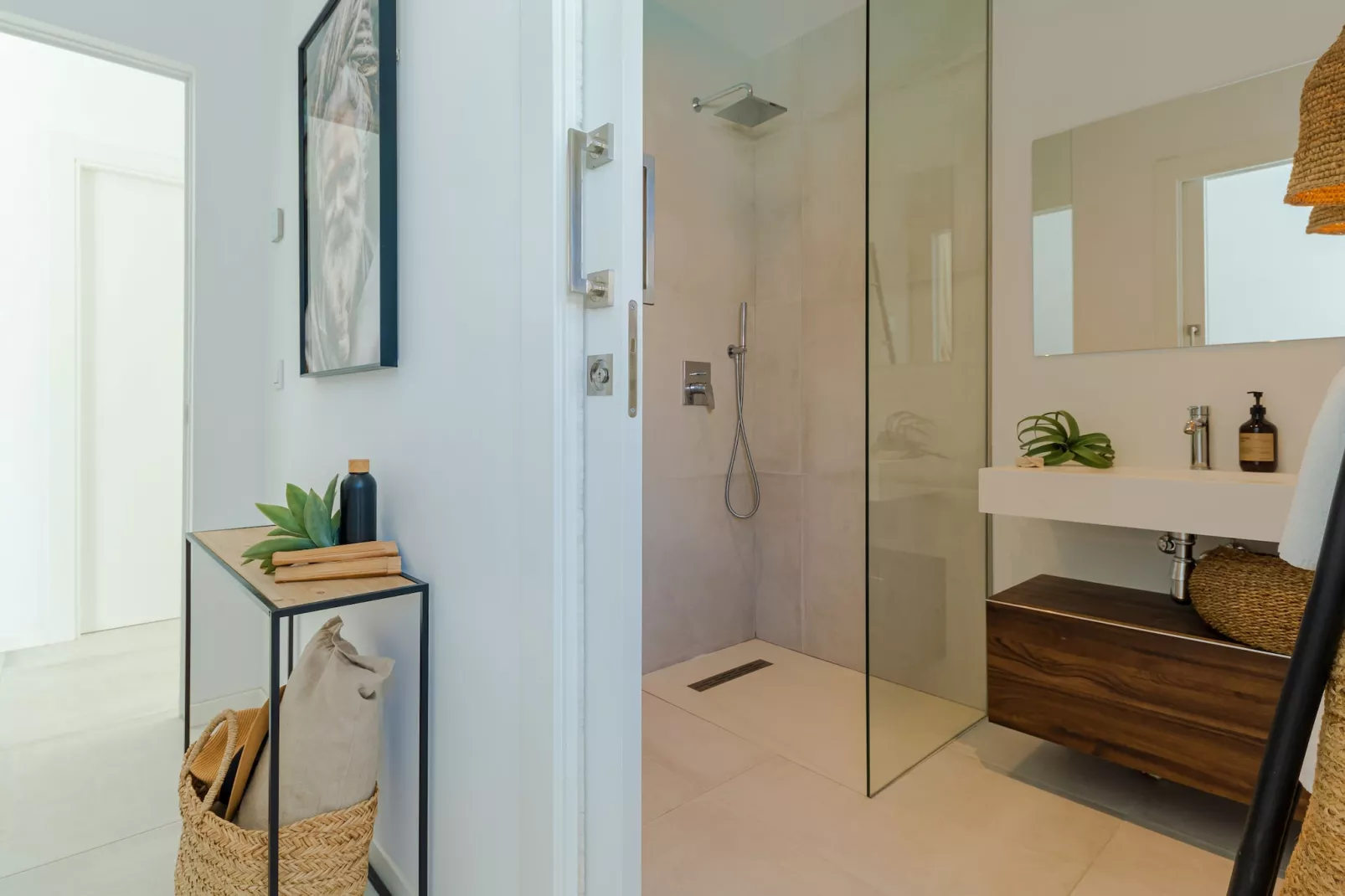 Unique & Luxurious Villa with Heated Pool! - Badkamer