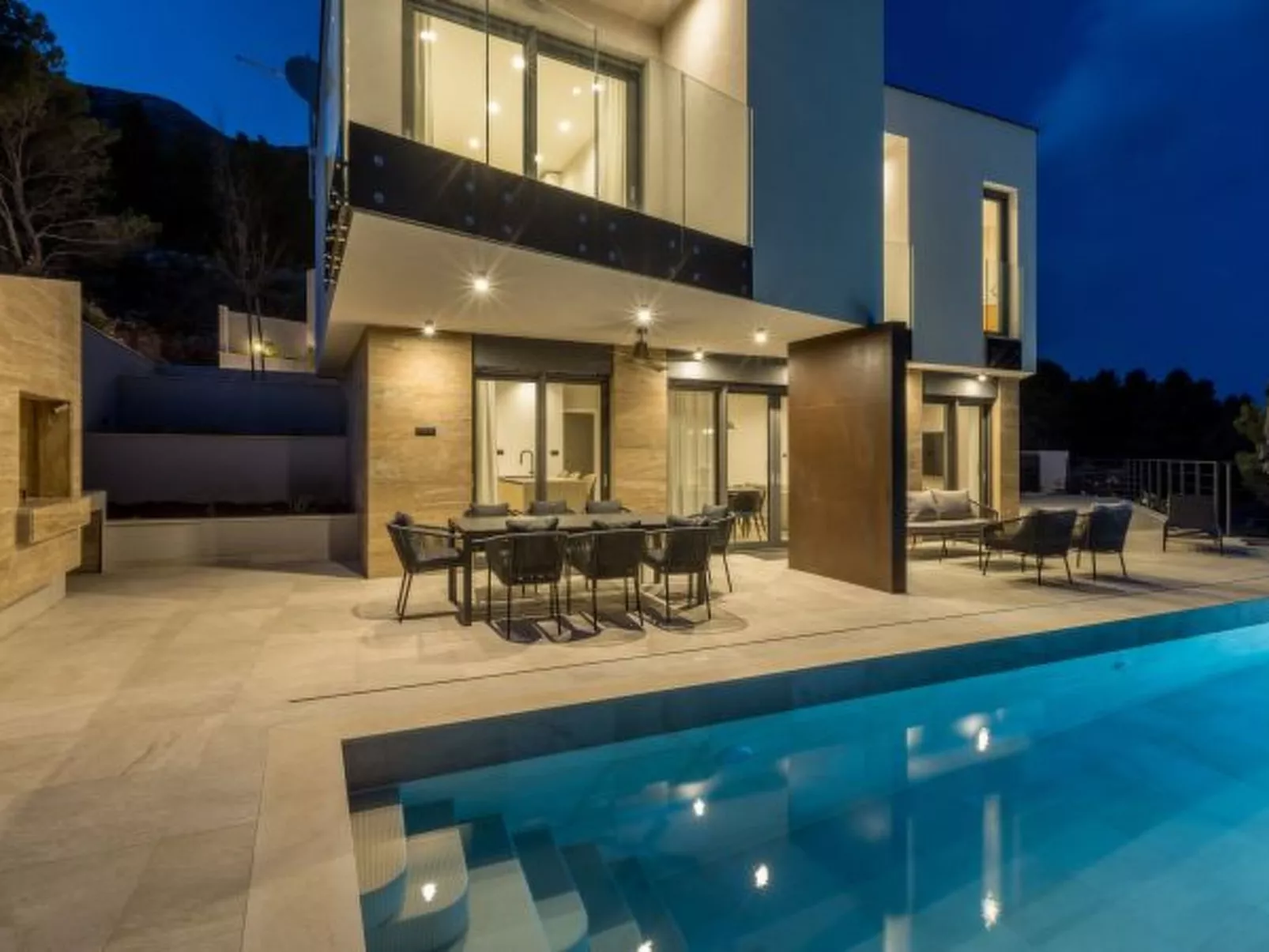 Beachfront villa Mare with seaview and pool - Buiten