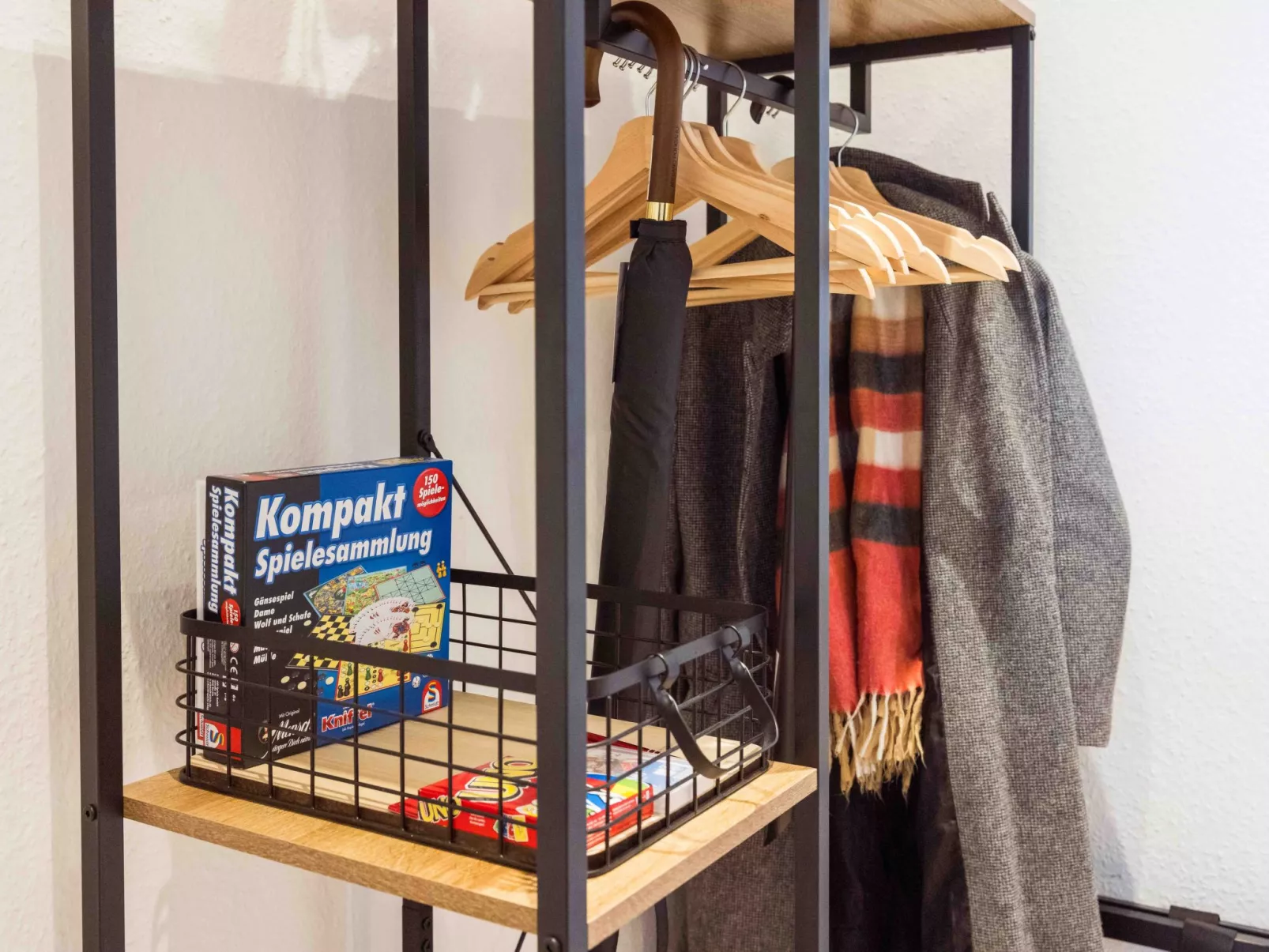 Schiller Apartment im Zentrum von Hof. Küche, Parkplatz, 250MBit Wlan - Binnen