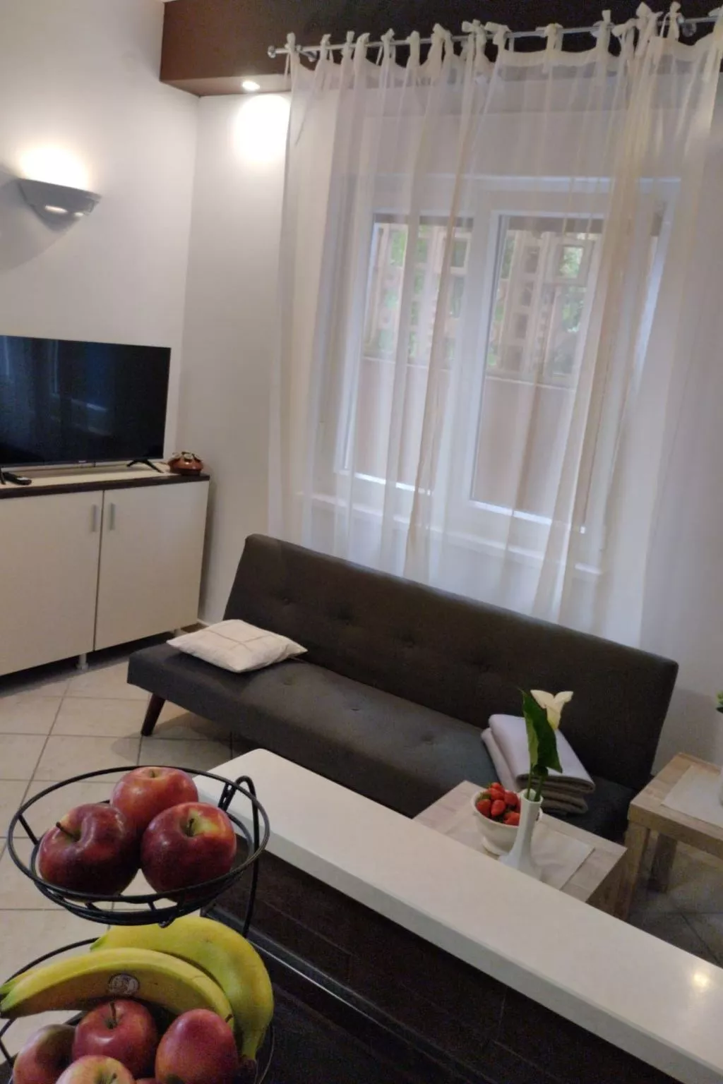 Appartement Bruna mit Terrasse und Meerblick - Binnen