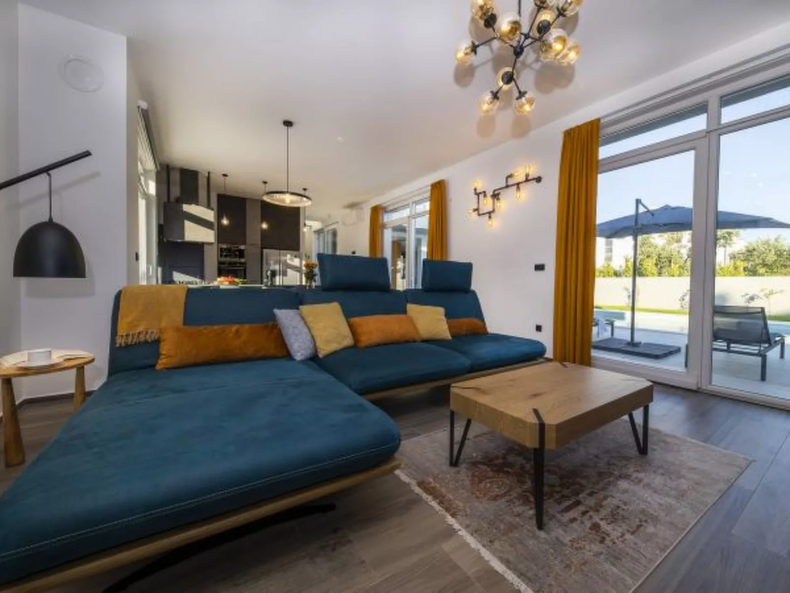 Luxury villa Mary Lou with pool and spa area - Image-tags.info