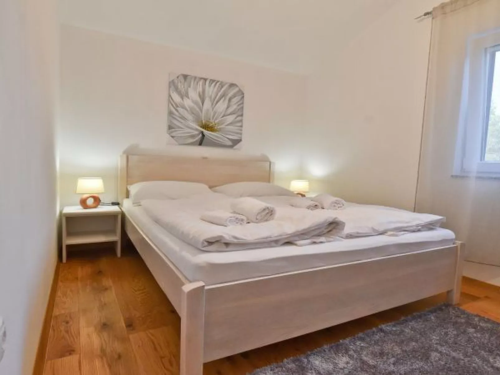 Villa Pinia with pool, Zadar - Image-tags.info