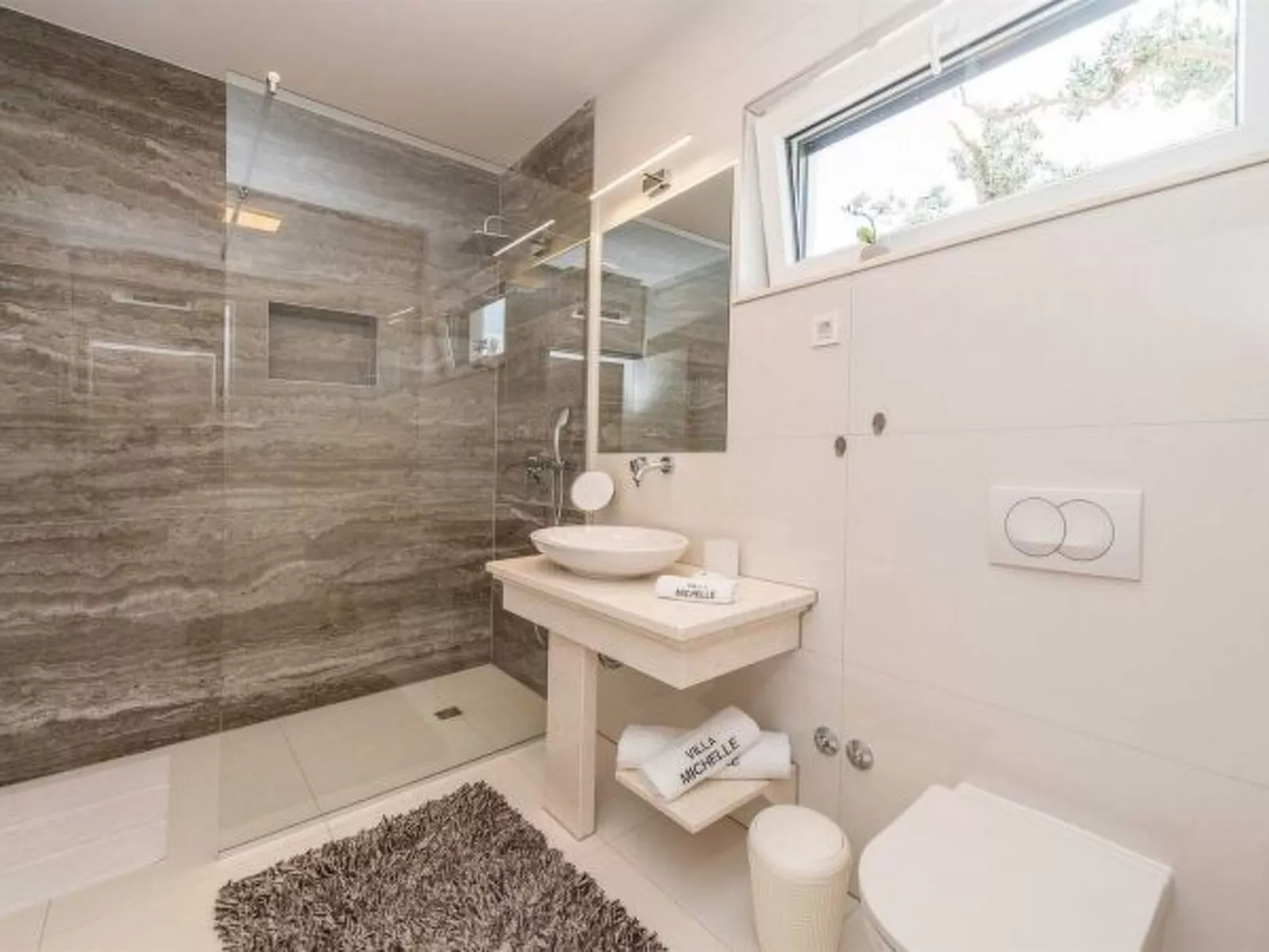 Luxury Villa Michele with infinity pool - Image-tags.info