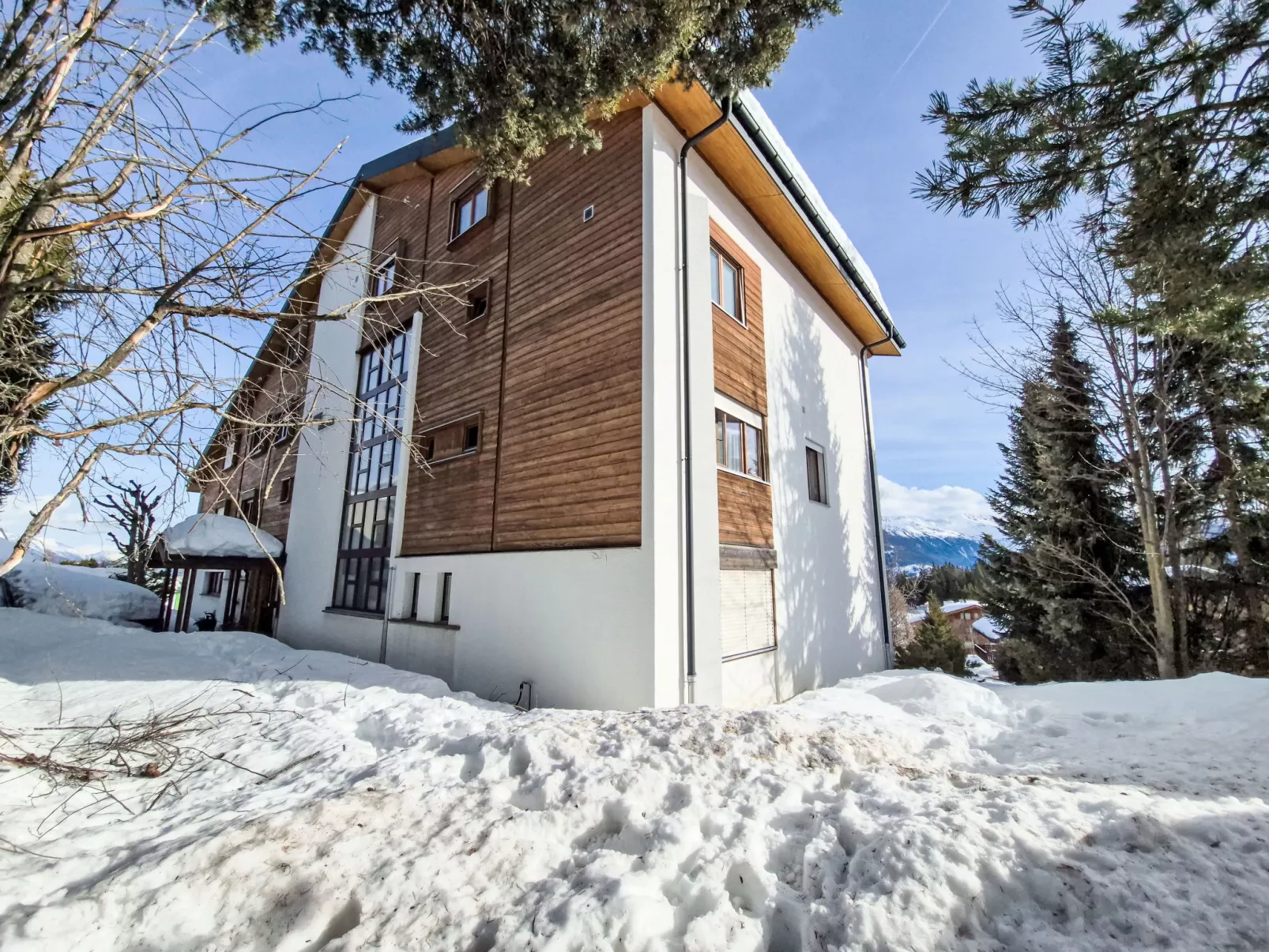 Crans-Léman 5 - Buiten