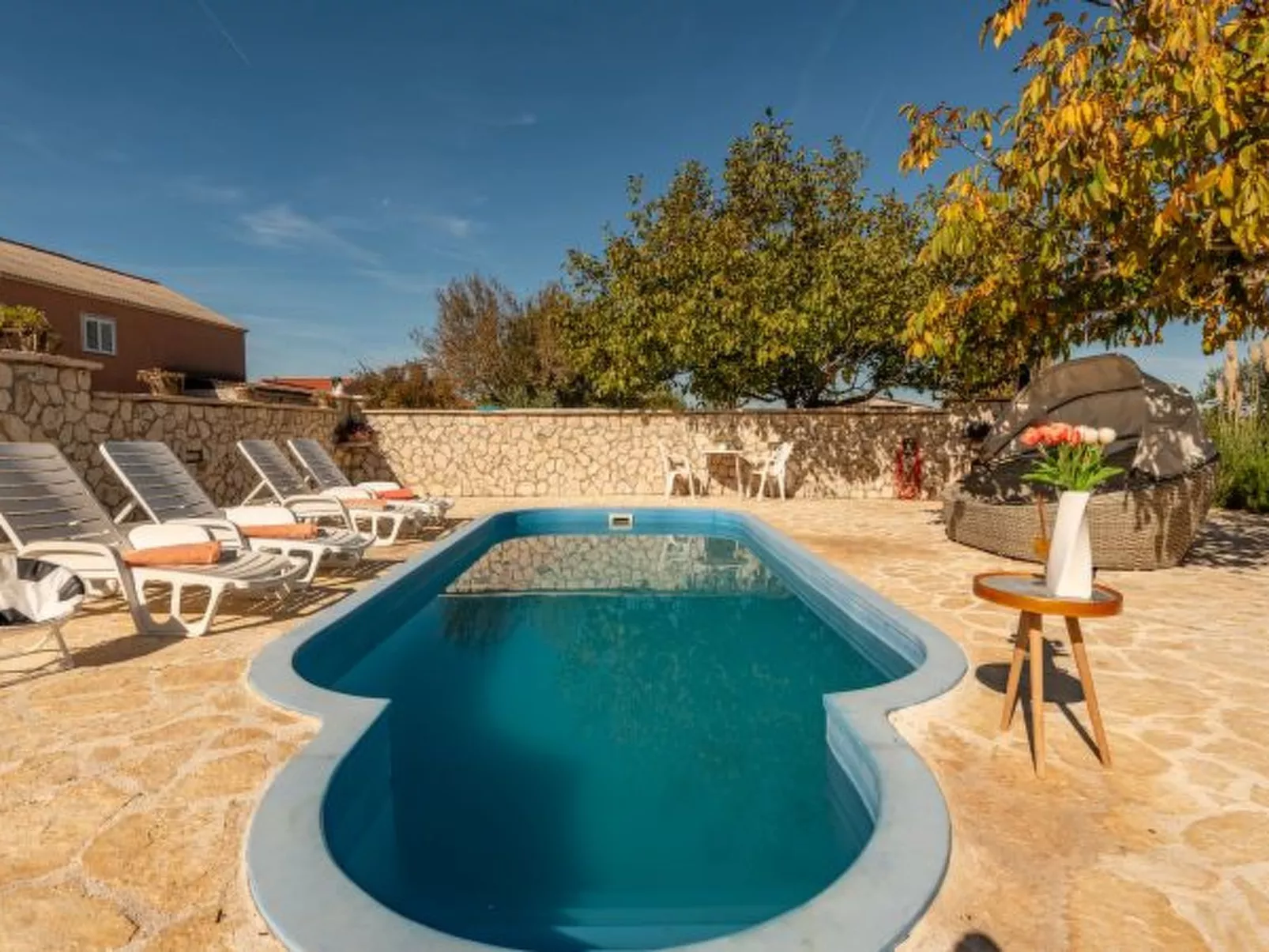 Villa Callista with Pool - Image-tags.info