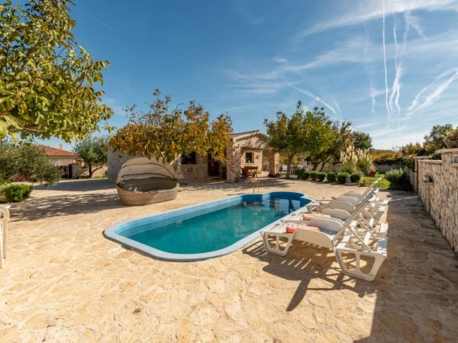 Villa Callista with Pool - Image-tags.info