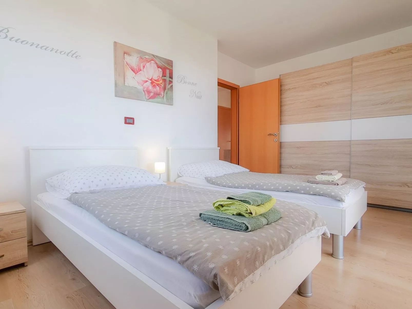 Appartement "Barbara" mit Blick auf das Wasser - Binnen