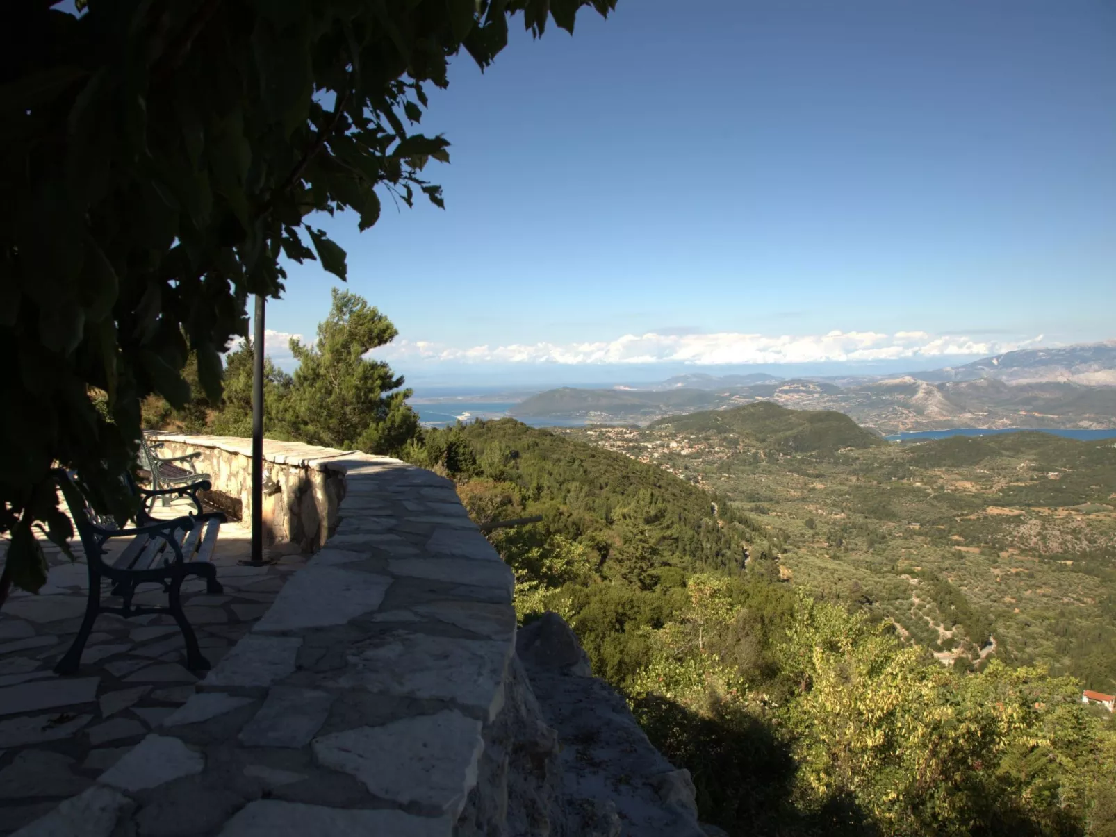 Sommer Dafnopanagia Luxusstudio Ourania - Image-tags.info