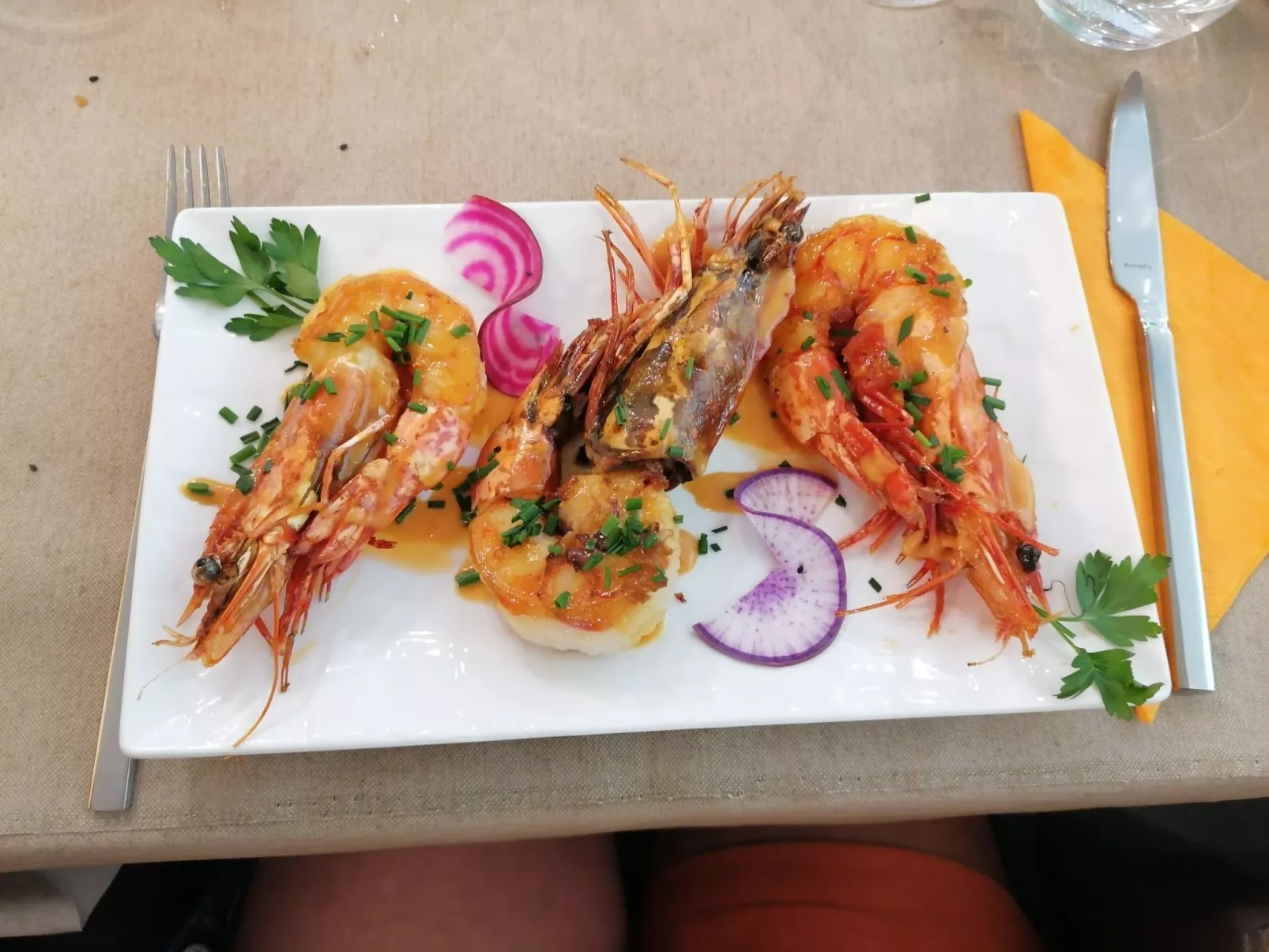 Maison Bleu - Binnen