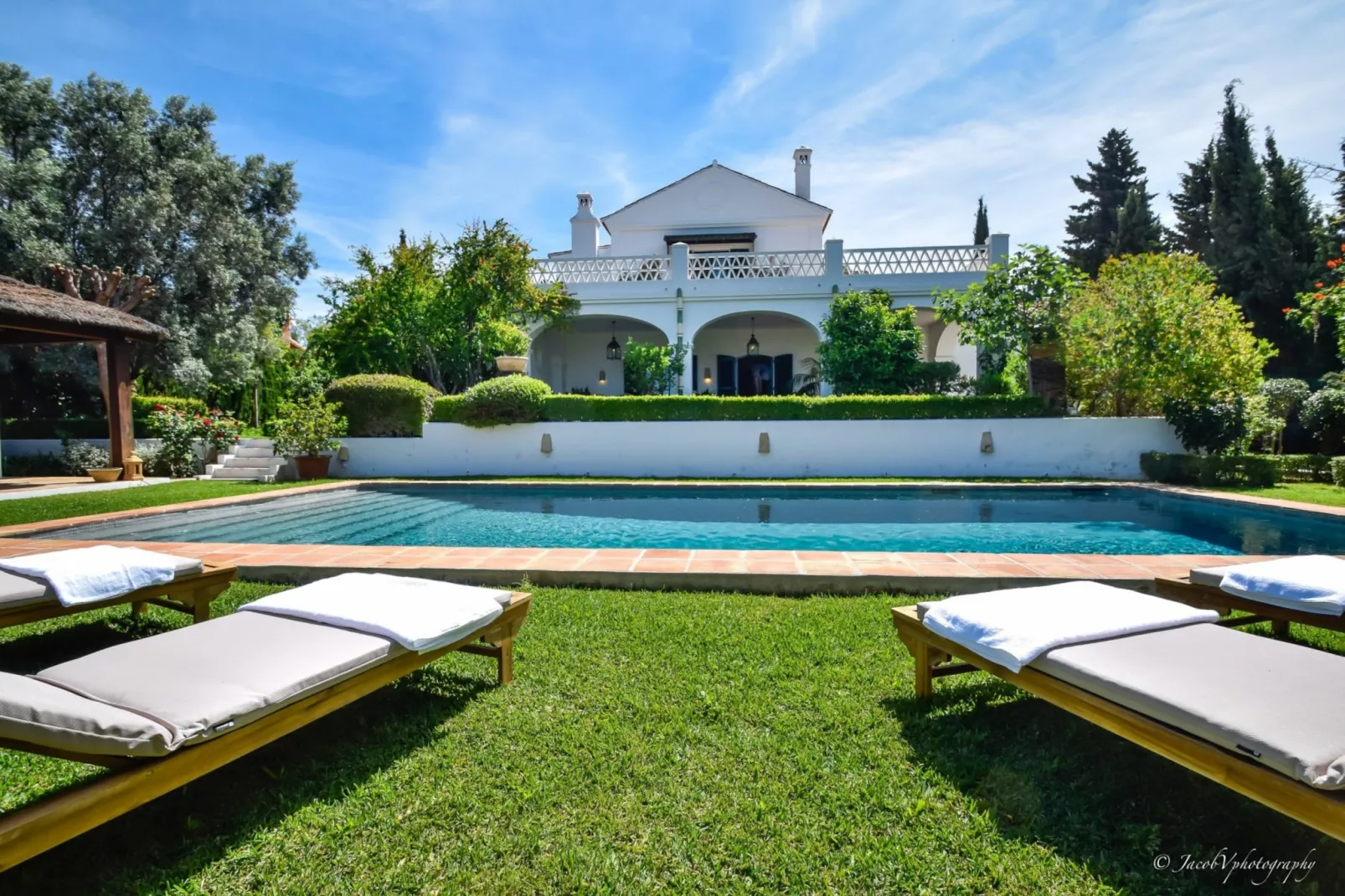 A Real Oasis in  Colonial style - Buitenlucht