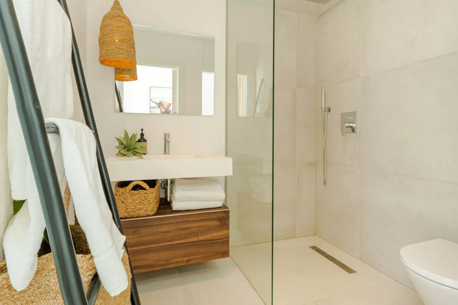 Unique & Luxurious Villa with Heated Pool! - Badkamer