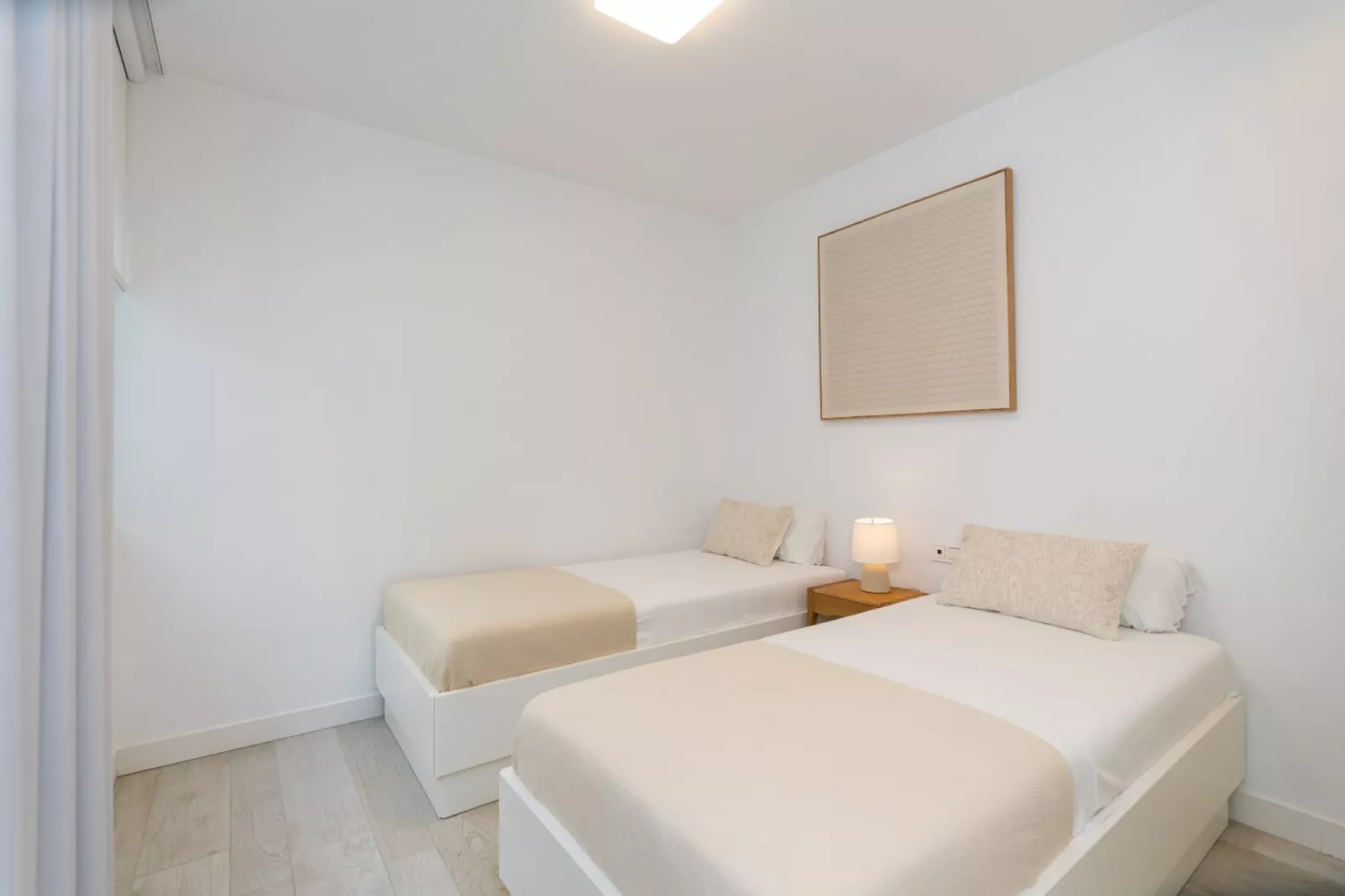 Elegant 2-Bedroom Apartment | Alcazaba Lagoon 1112 - Image-tags.childrenroom