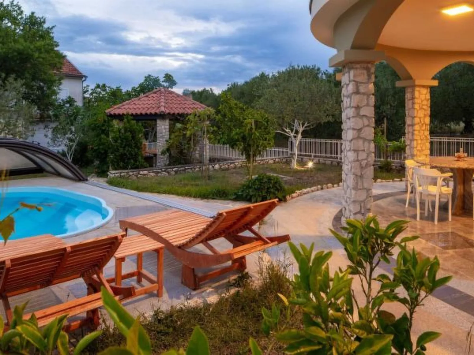 Charming Villa Rea, 8+2 with heated pool - Image-tags.info