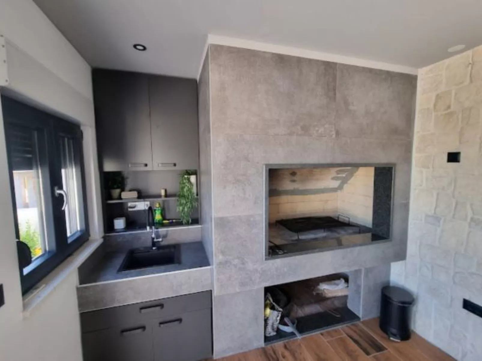 Beautiful villa Lara in Vrana with pool - Image-tags.info