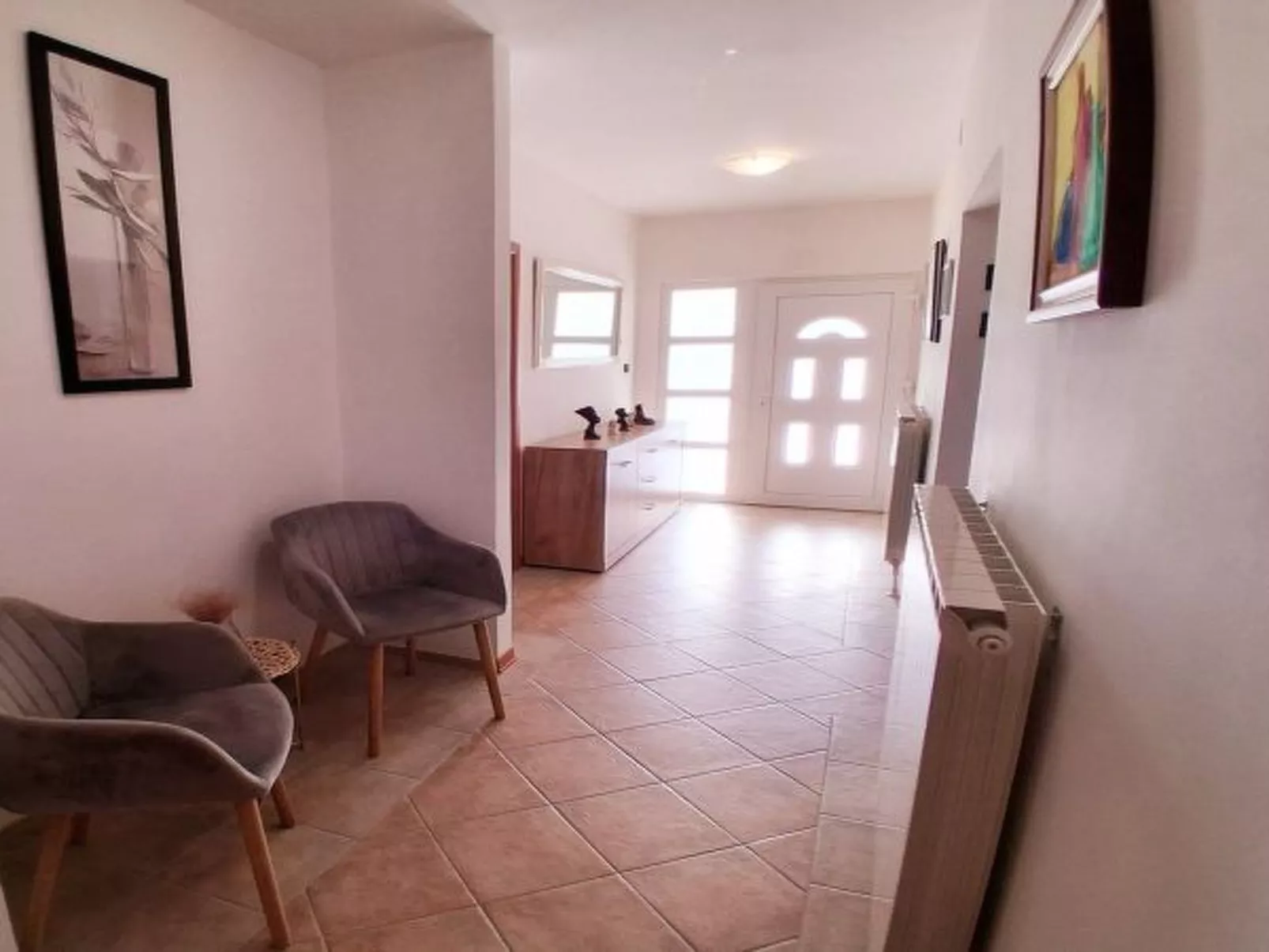 Villa Ana with large pool - Image-tags.info