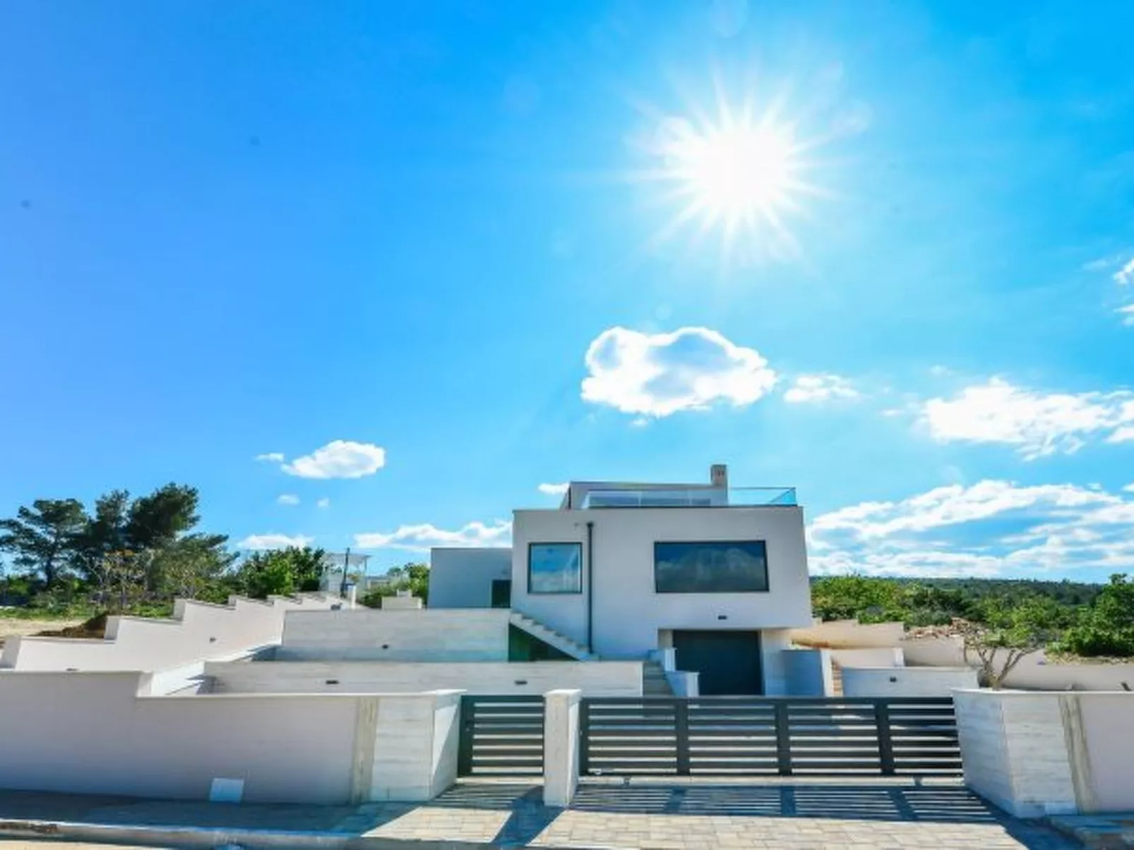 Villa Zariva with pool and panoramic mountain and - Image-tags.info