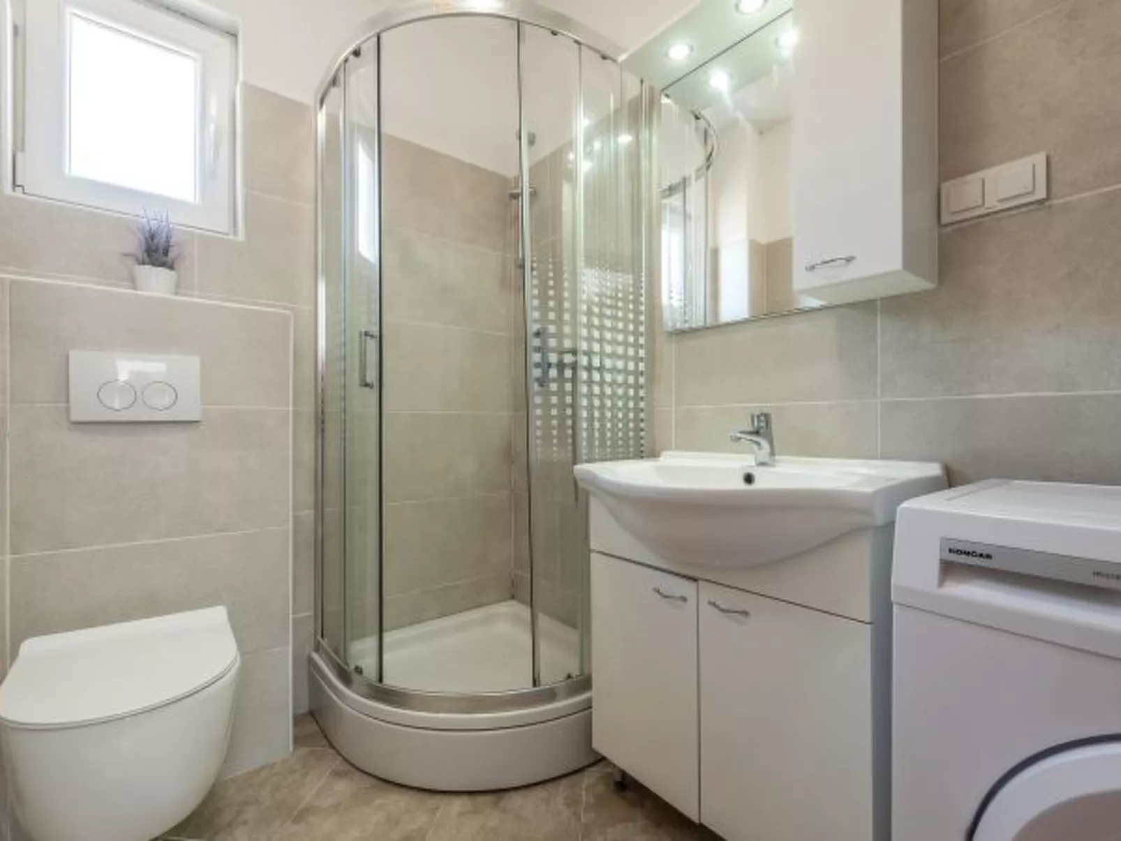 Holiday House Laetitia with pool - Image-tags.info