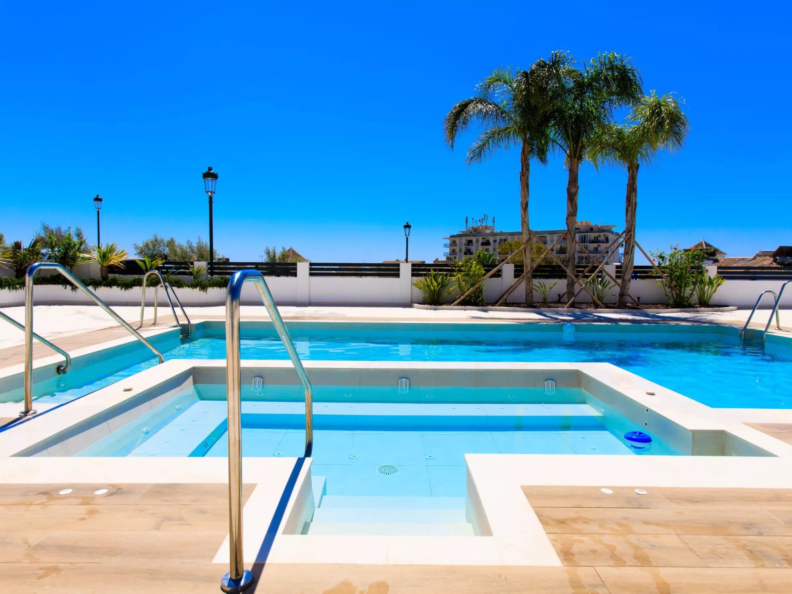 Nerja centrally located - Buiten