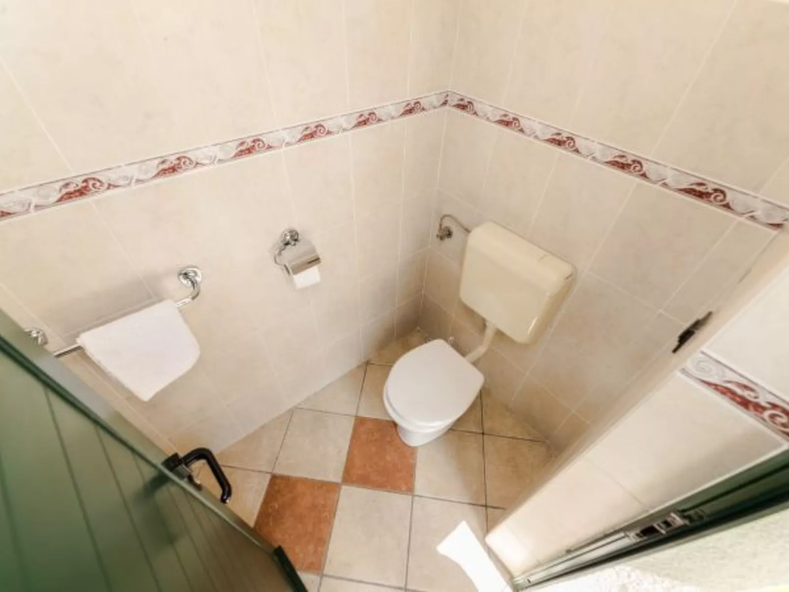 Villa Ana with large pool - Image-tags.info