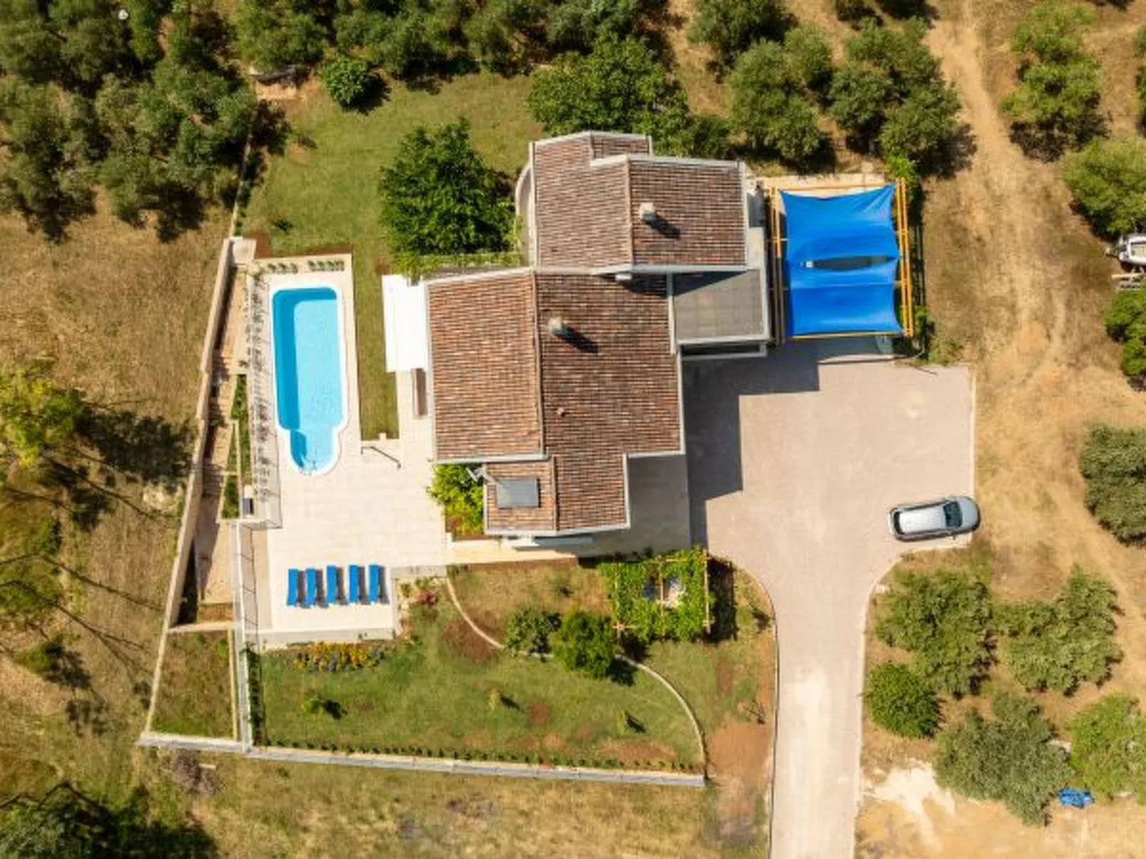 Olivar house with heated pool by the beach - Image-tags.info