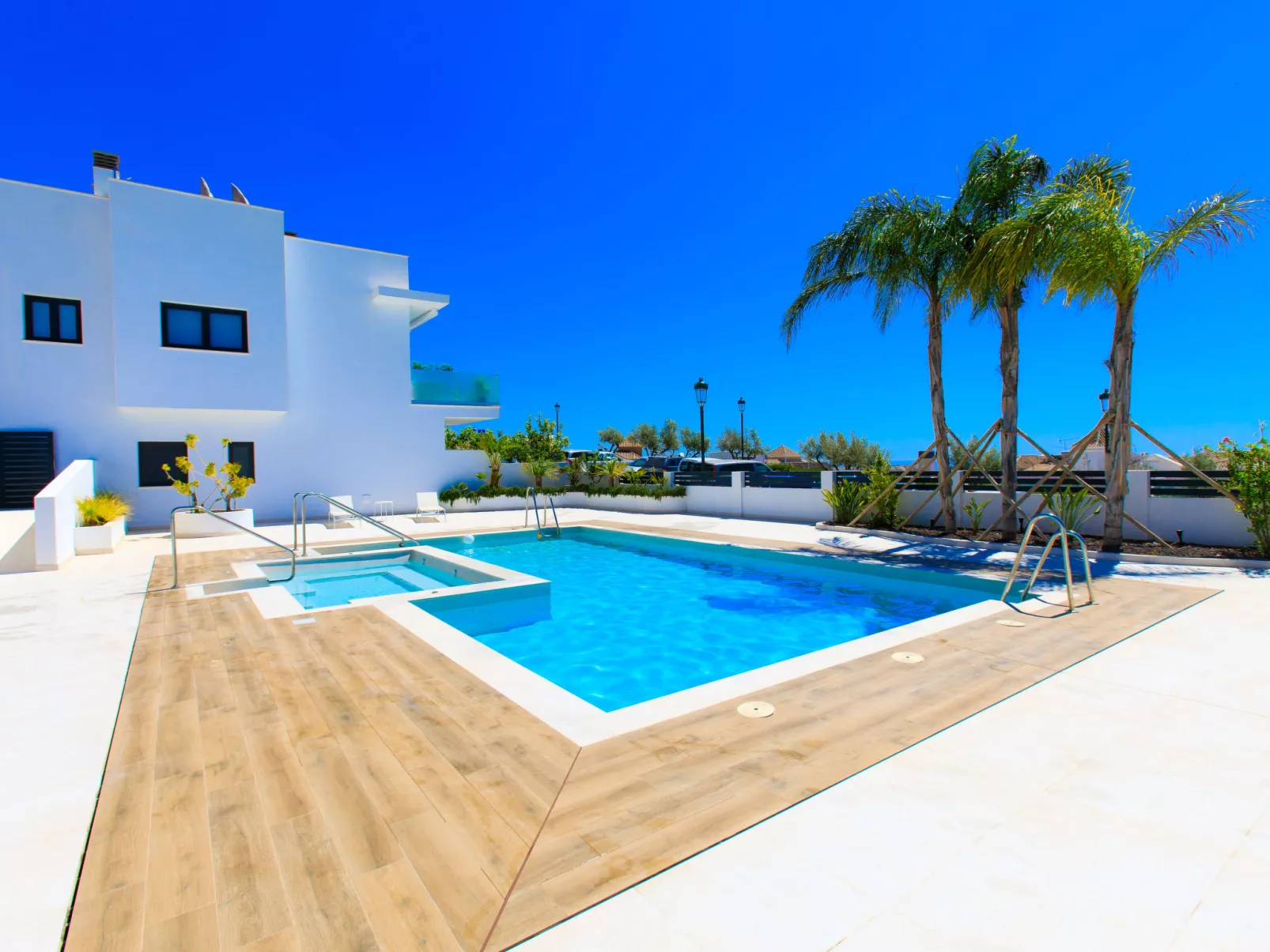 Nerja centrally located - Buiten