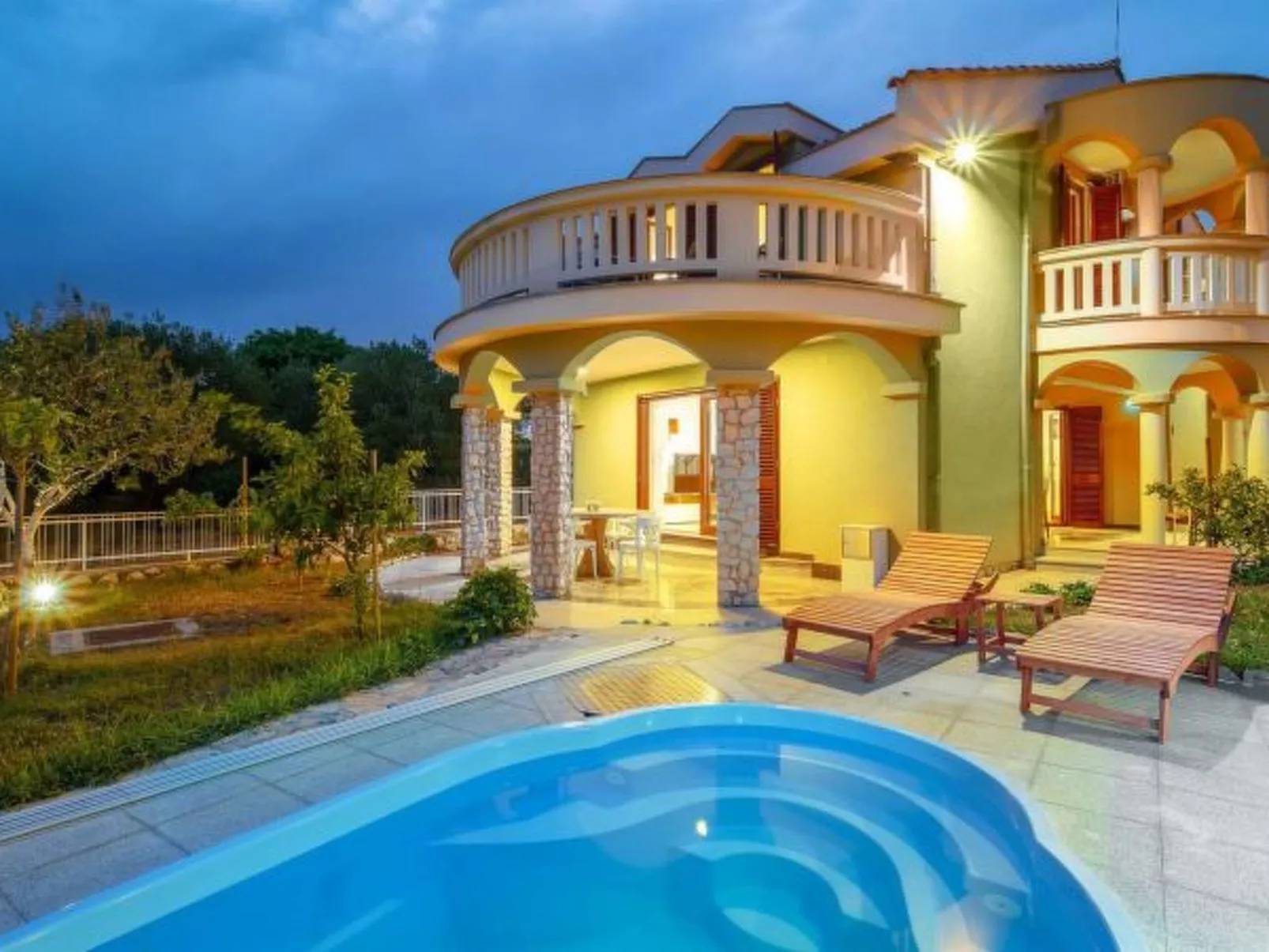 Charming Villa Rea, 8+2 with heated pool - Image-tags.info