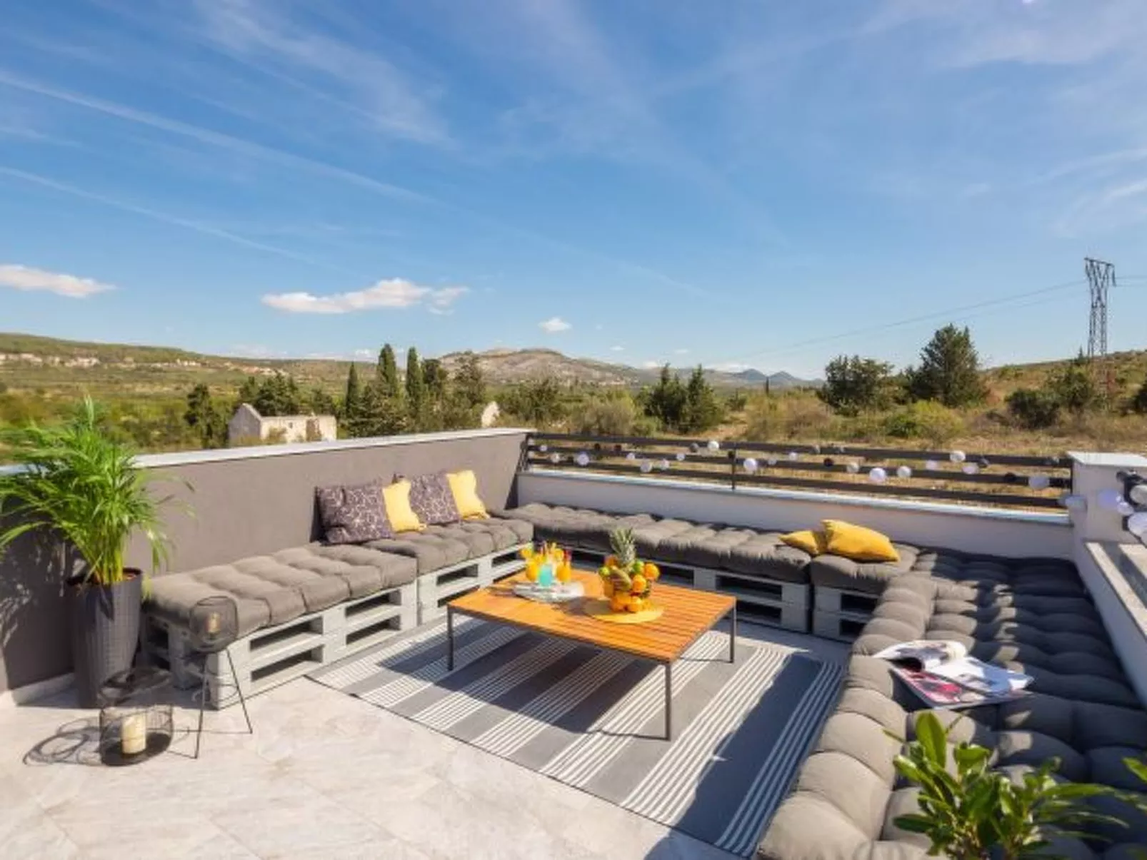 Villa Lacus in Vrana with pool - Image-tags.info