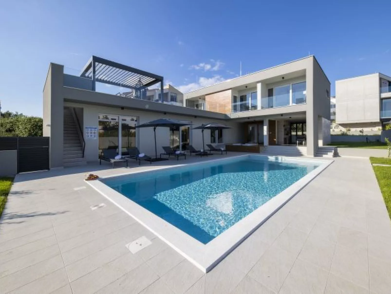 Luxury villa Mary Lou with pool and spa area - Image-tags.info