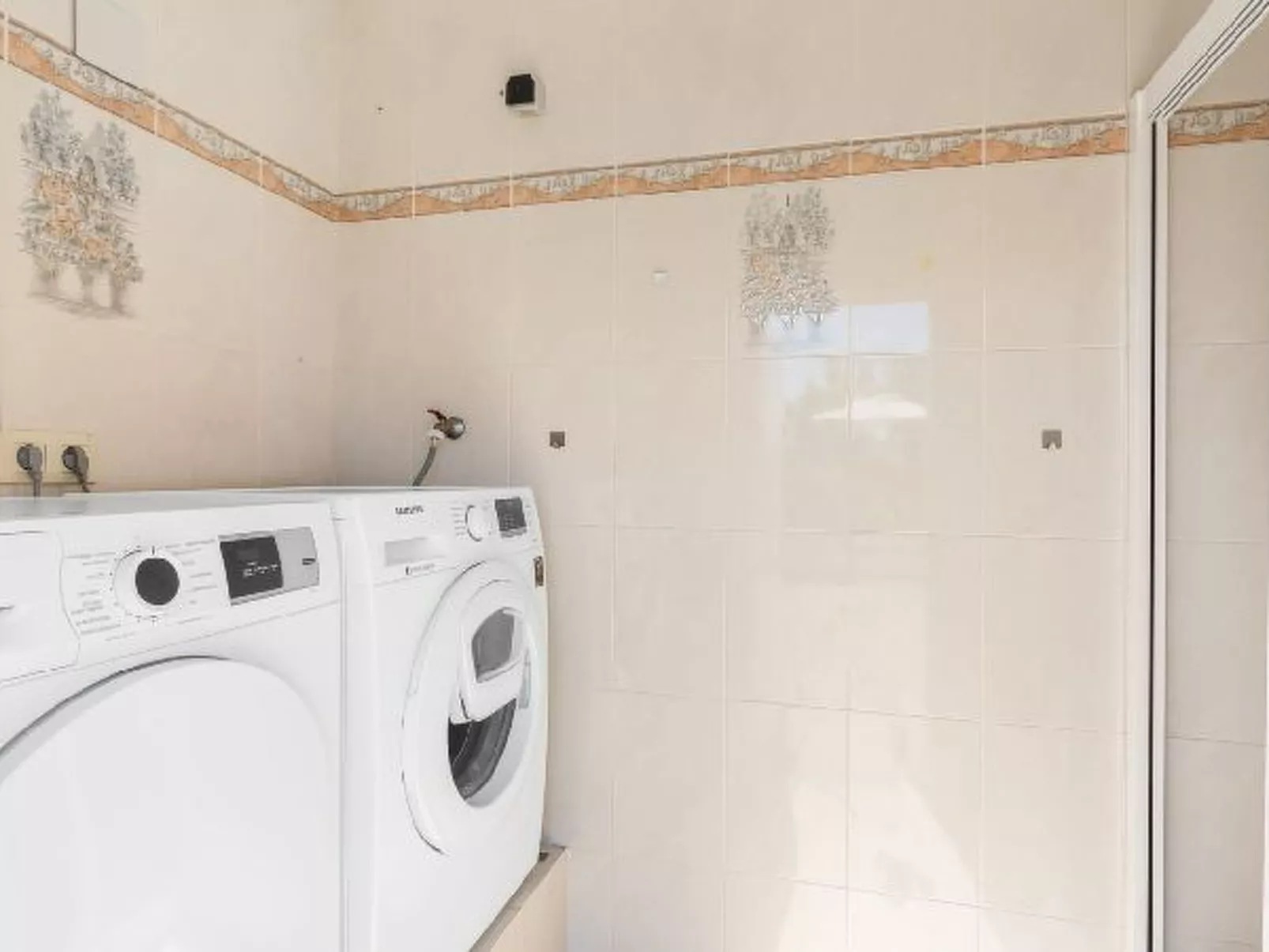 Villa Meile - PlusHolidays - Image-tags.info