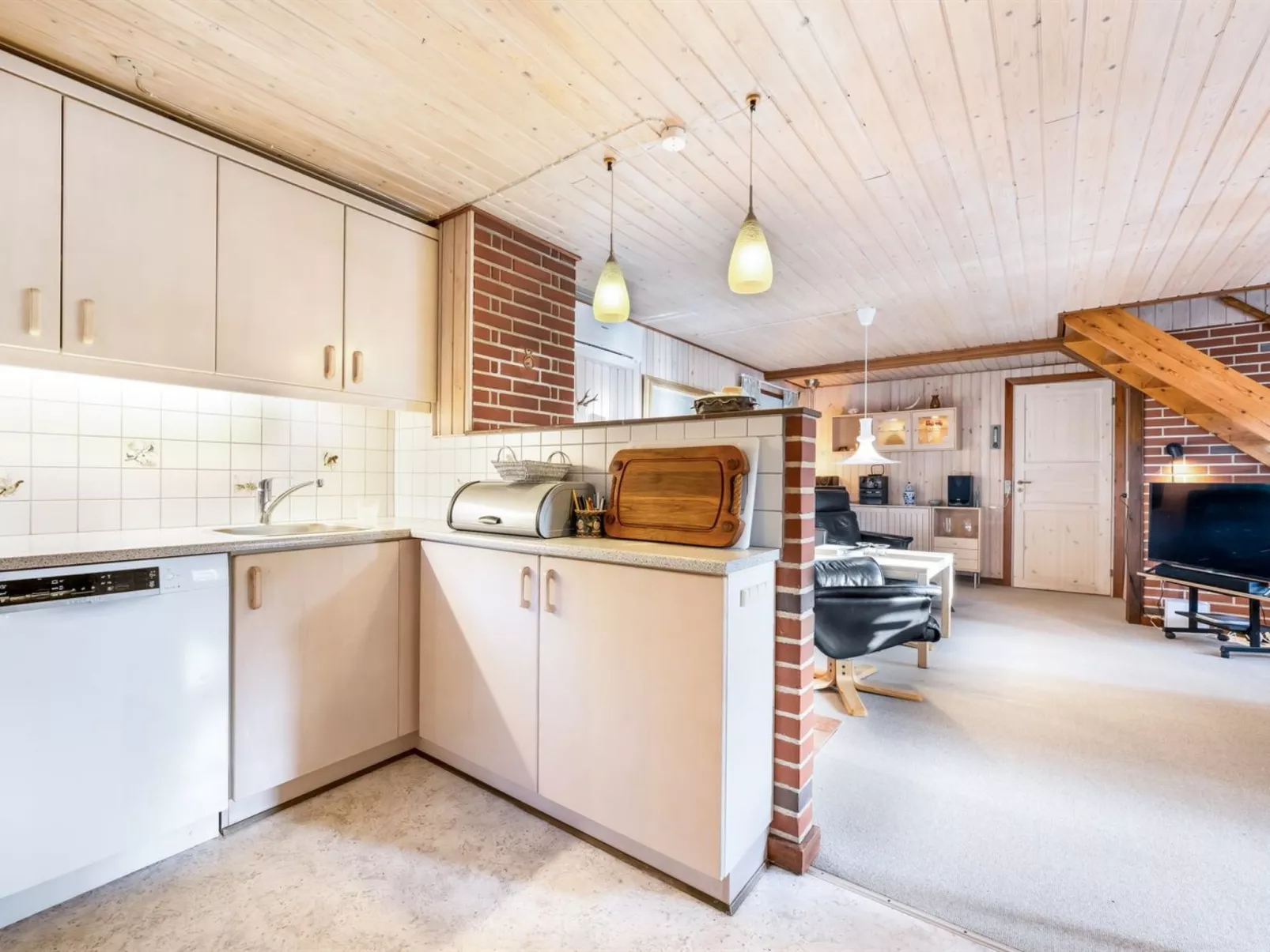 "Tidemand" - 2.4km from the sea