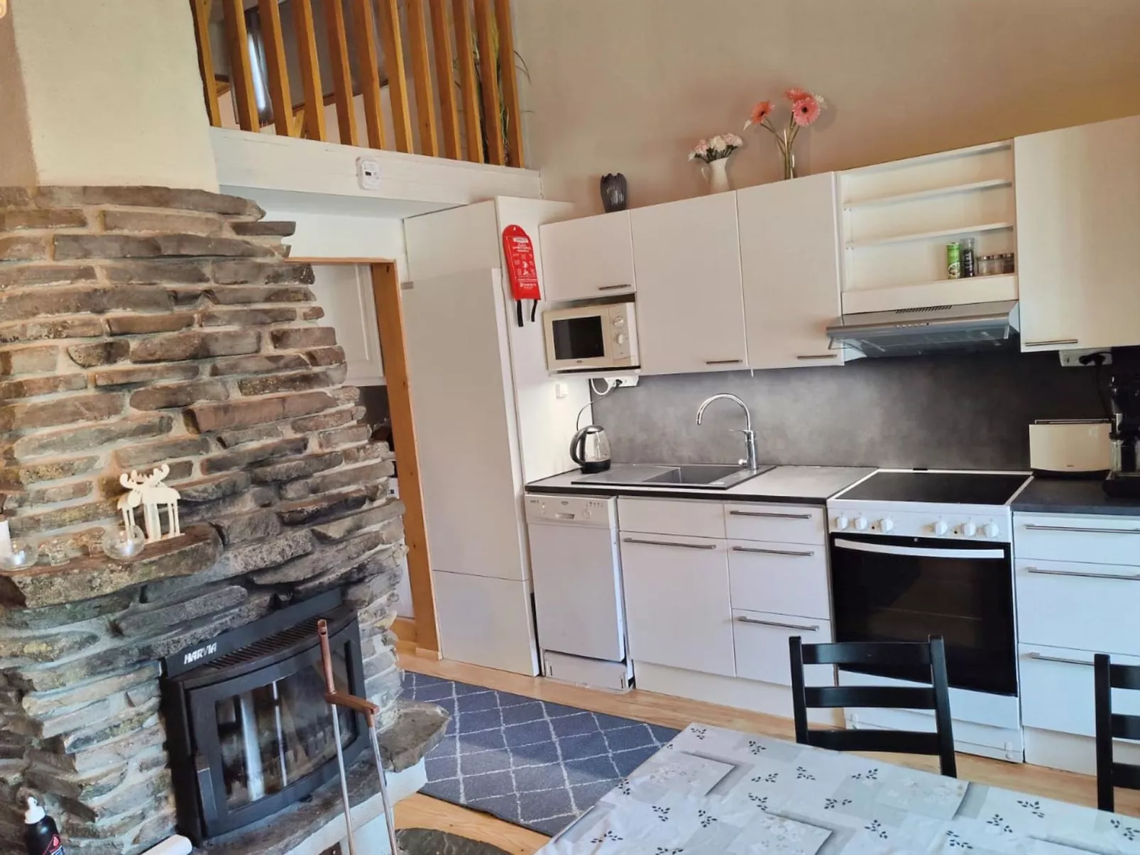 Riekonraito a1 - Binnen