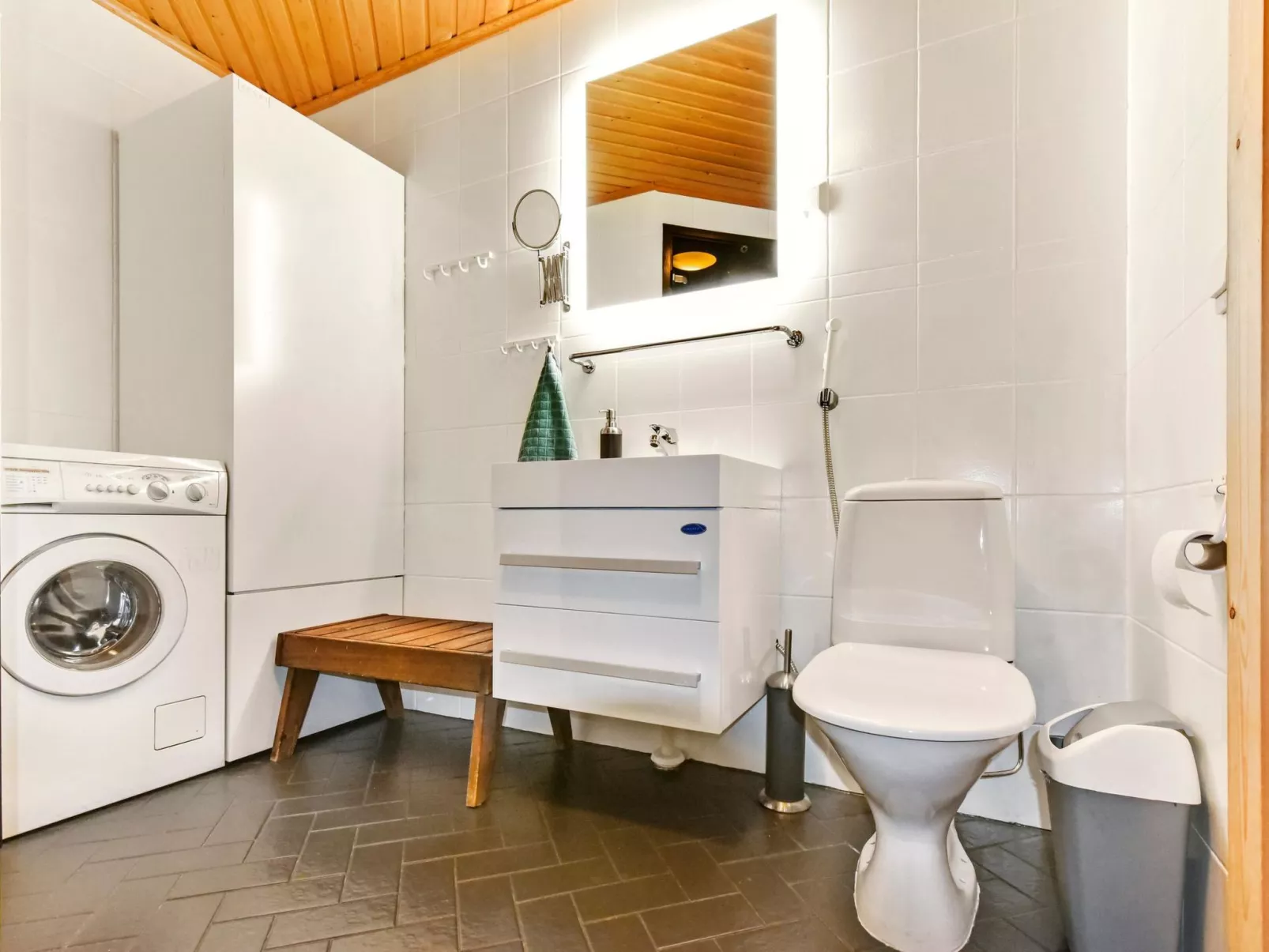 Kelkkatyttö - Binnen