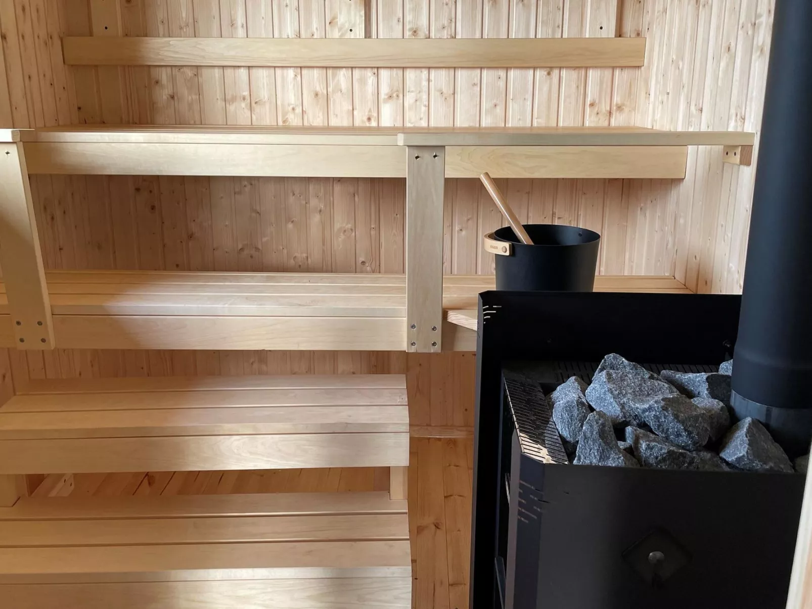 Ranta-iivari - Binnen