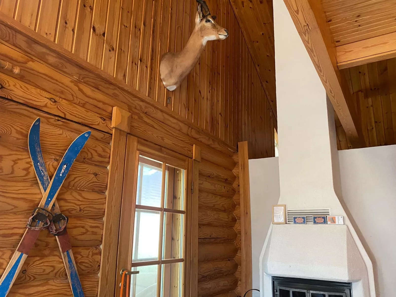 Honkakoli 10 - Binnen