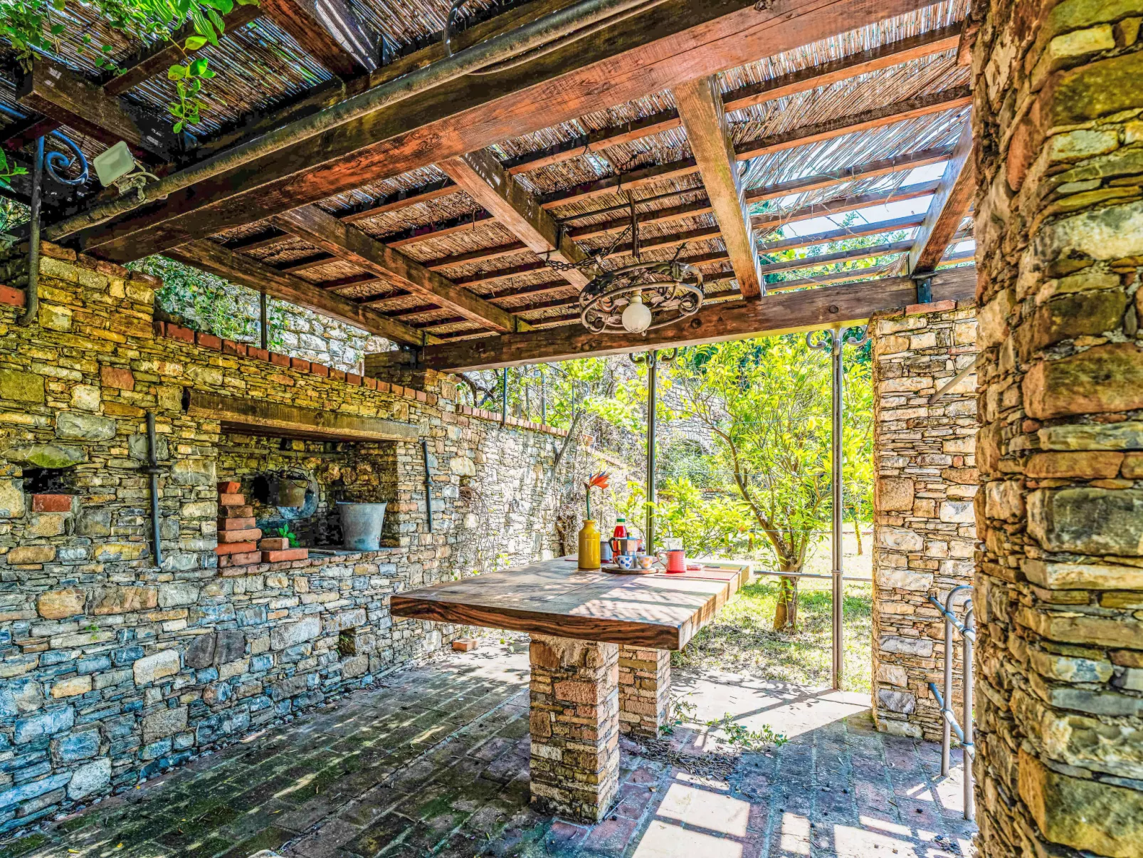 Villa Girasole - Buiten