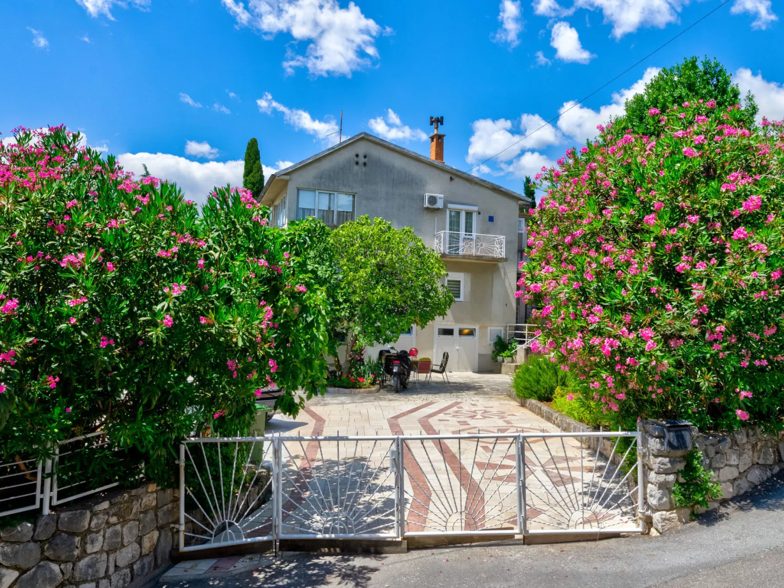 BENKO 3 / HR-10088-02