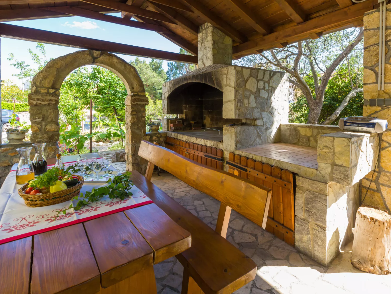 AKELAVA 1 / HR-05548-01