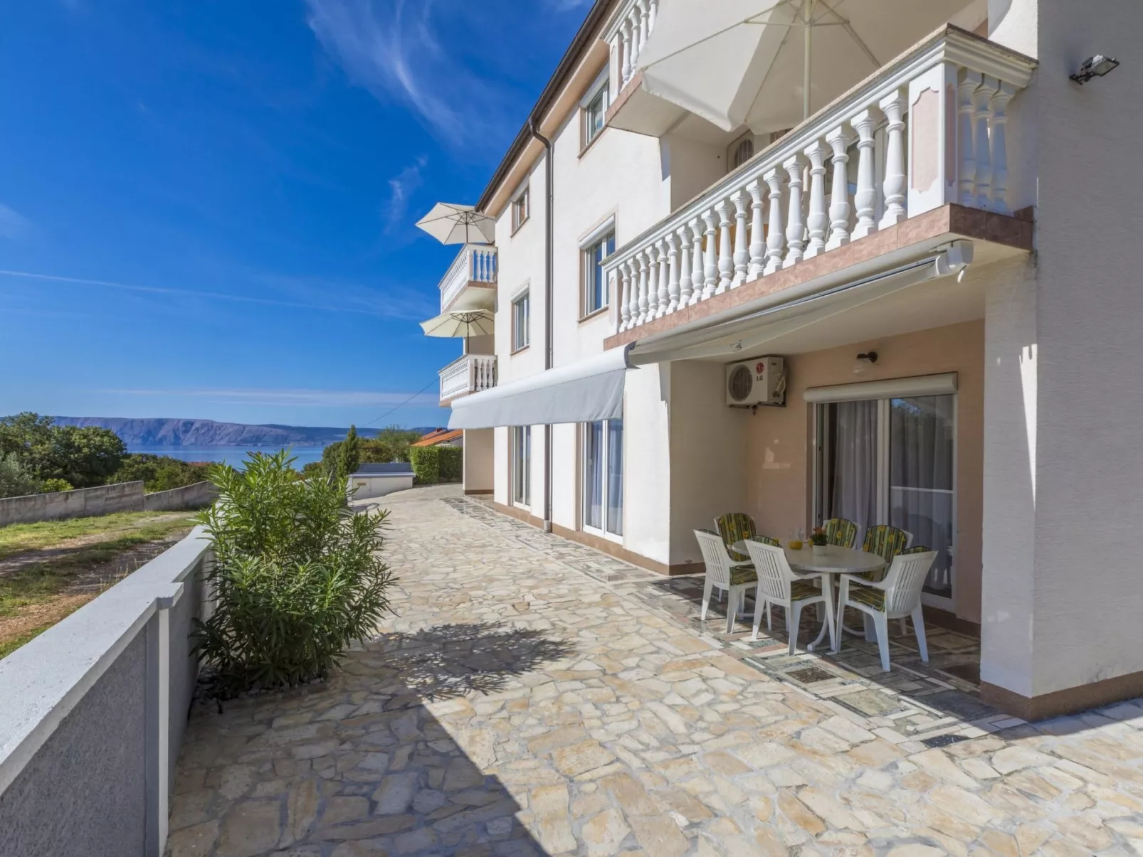 Rastovcan 2 kat potkrovlje / HR-09157-02