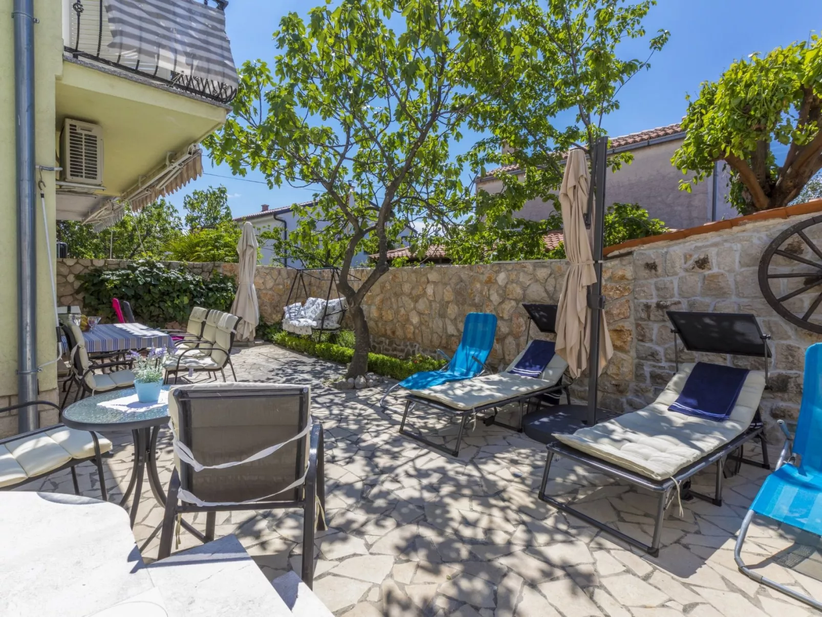 STIVIC 2 / HR-08046-01