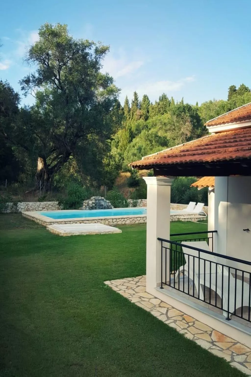 Mit privatem Pool für 6 Personen