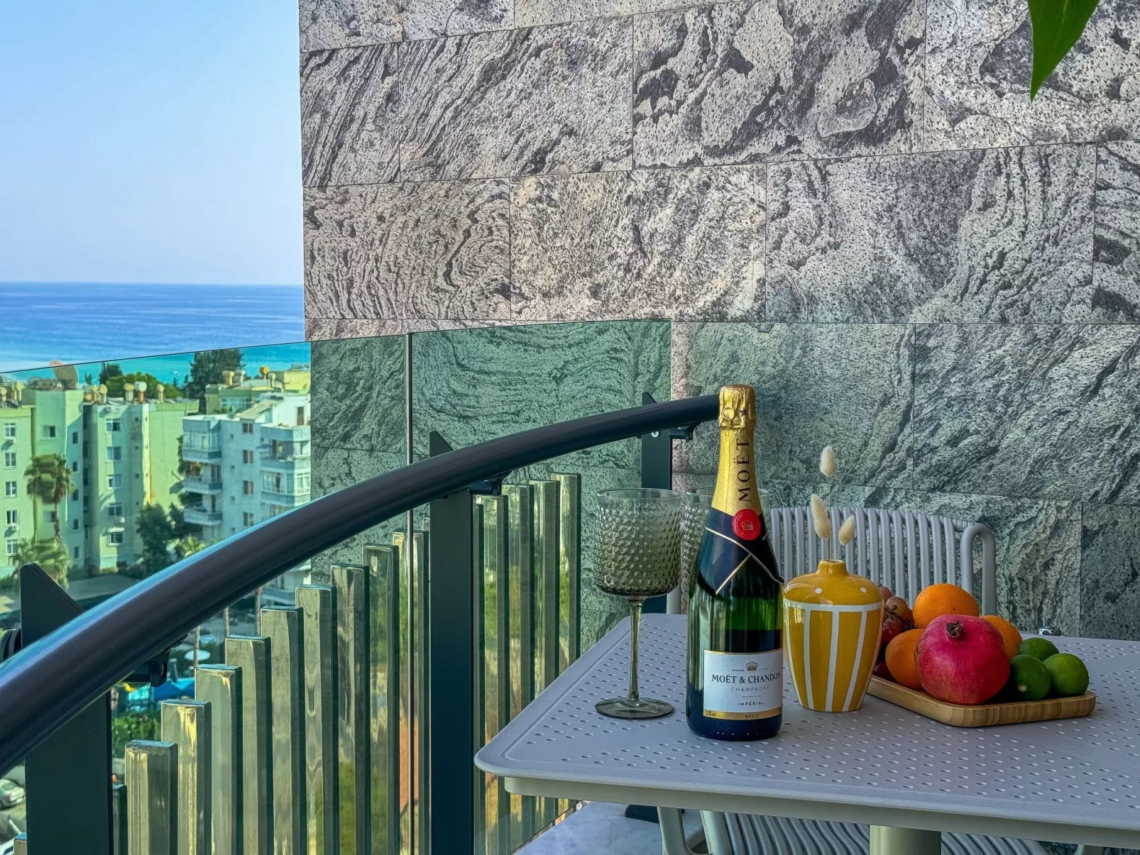 Qoople Eхсellence C-49 neue Wohnung am Meer