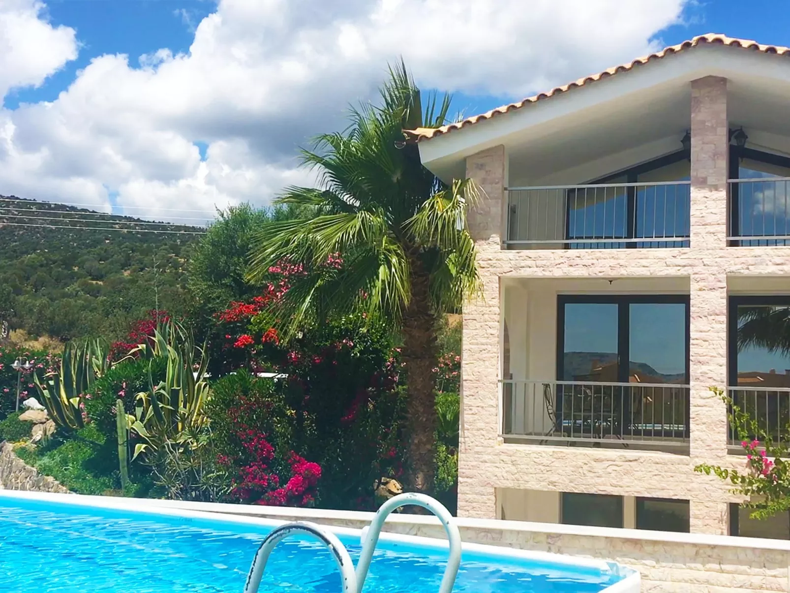 In Ermioni mit Garten, gemeinschaftlichem Pool und Terrasse