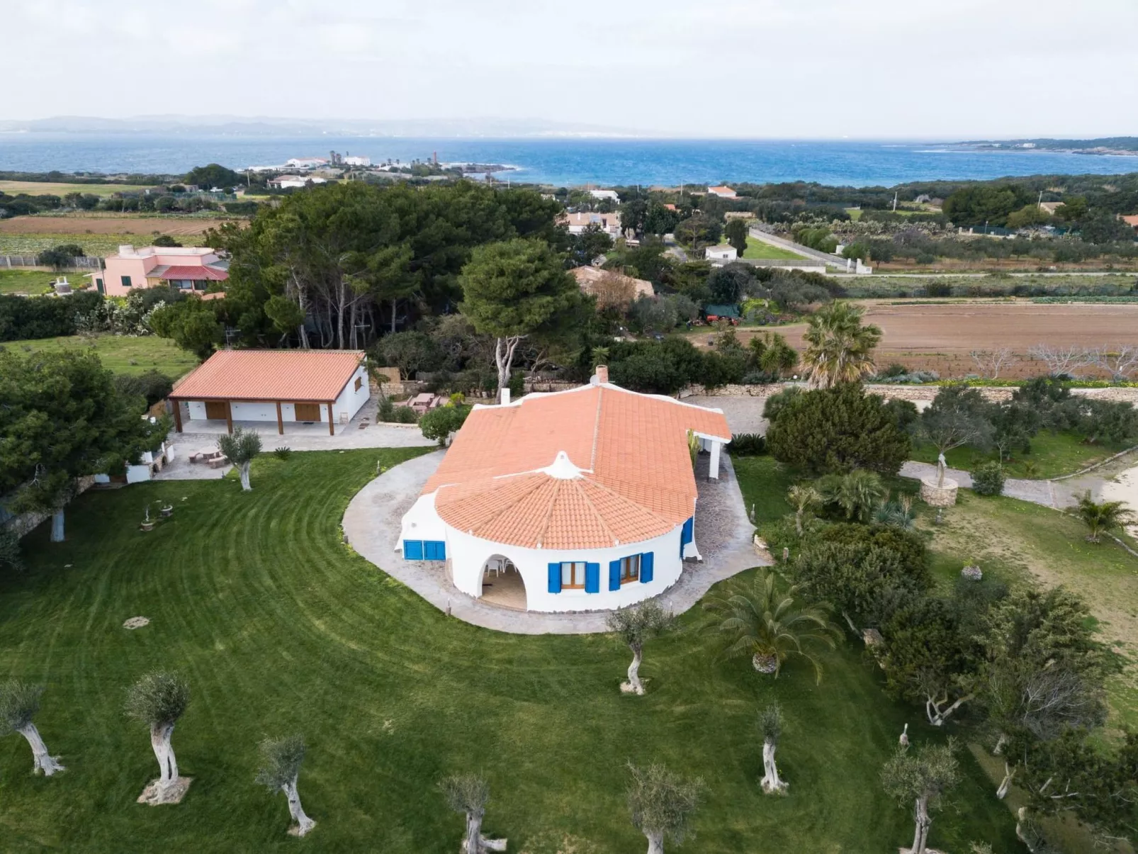 Haus in Calasetta mit Grill und Garten