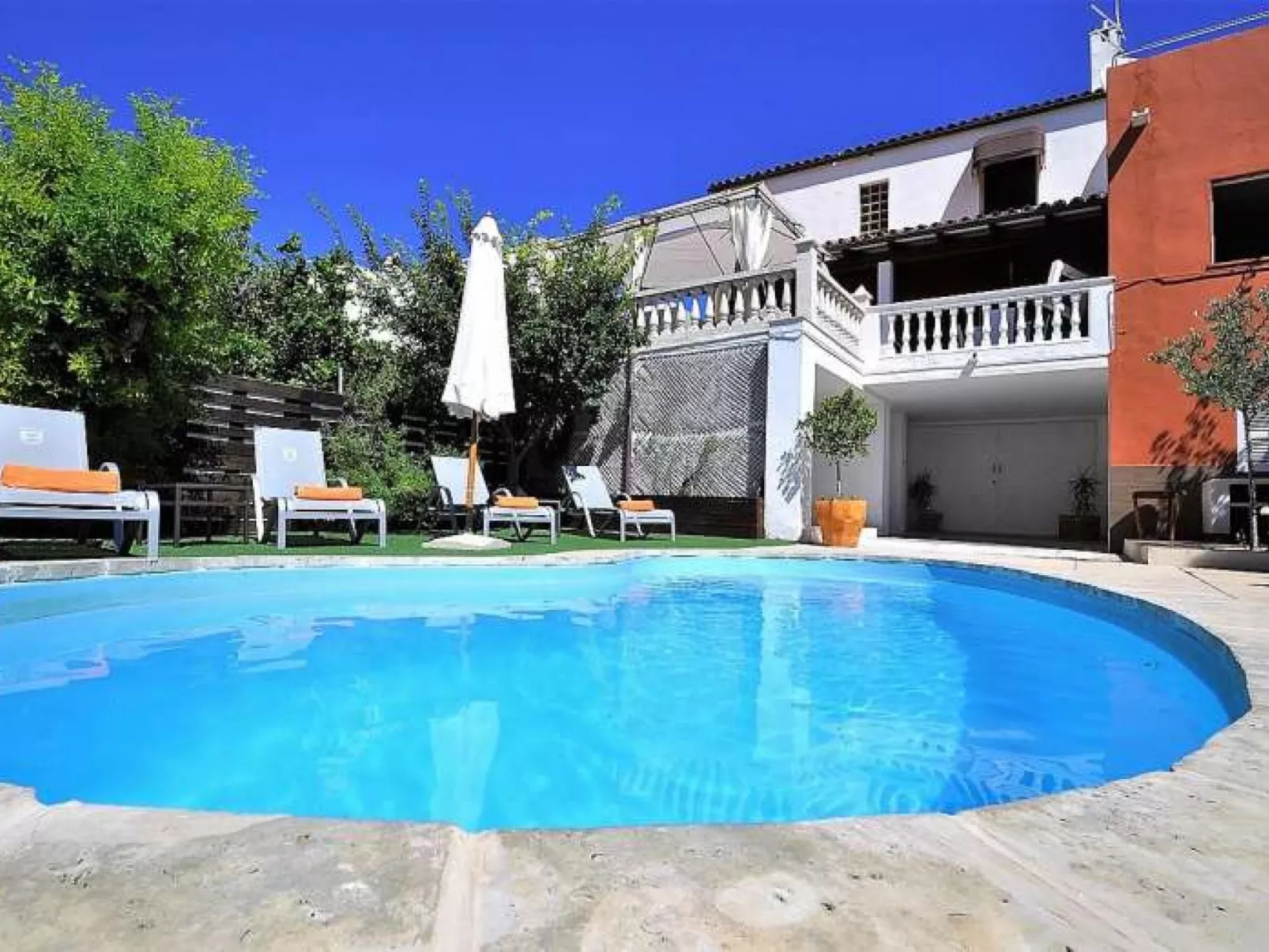Villa VARNA -Casa en Capdepera- Piscina Privada- Barbacoa. Niños bienvenidos -