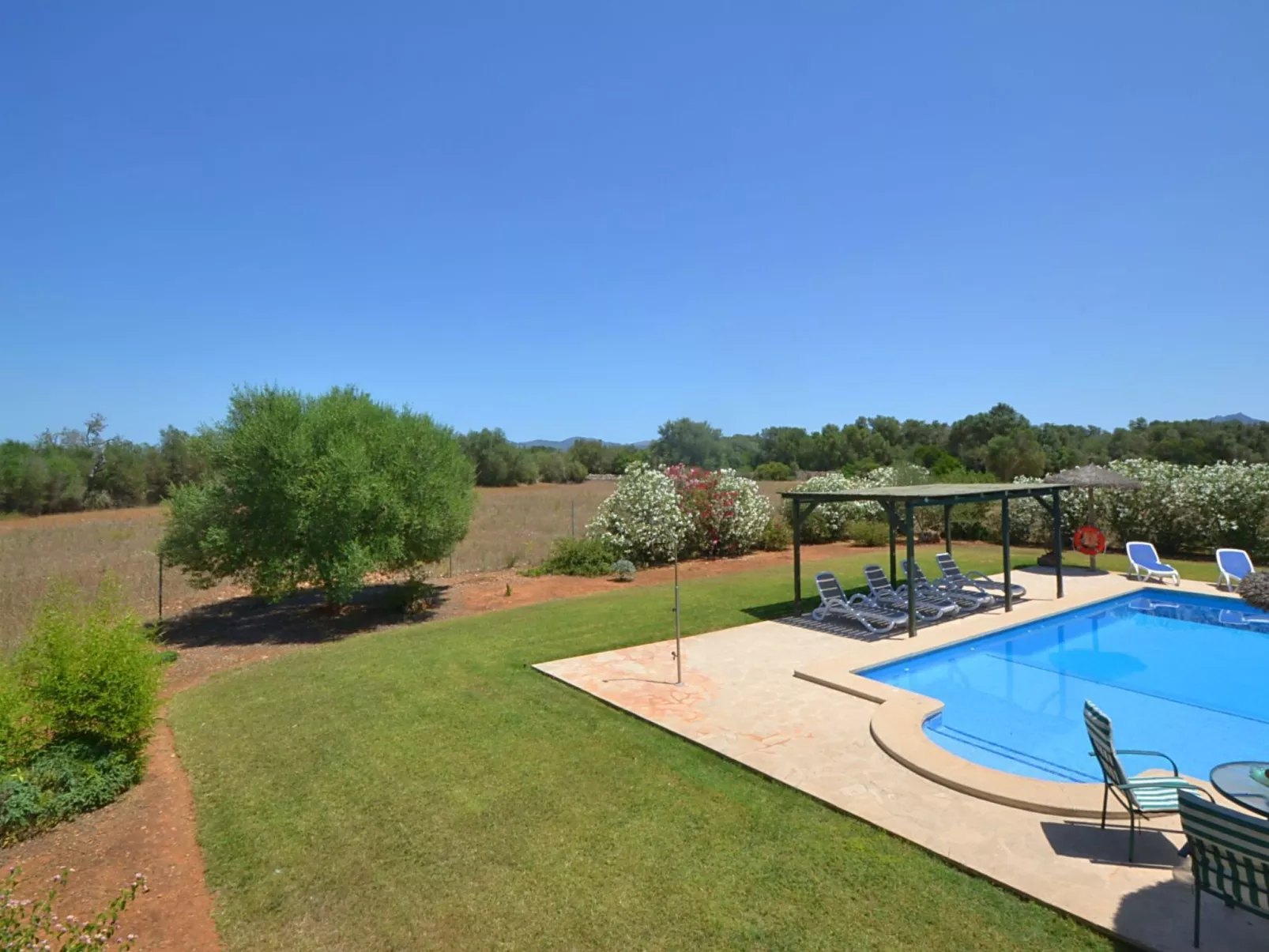 Wunderschönes Landhaus im Landhausstil mit Pool am Ortsrand von Felanitx