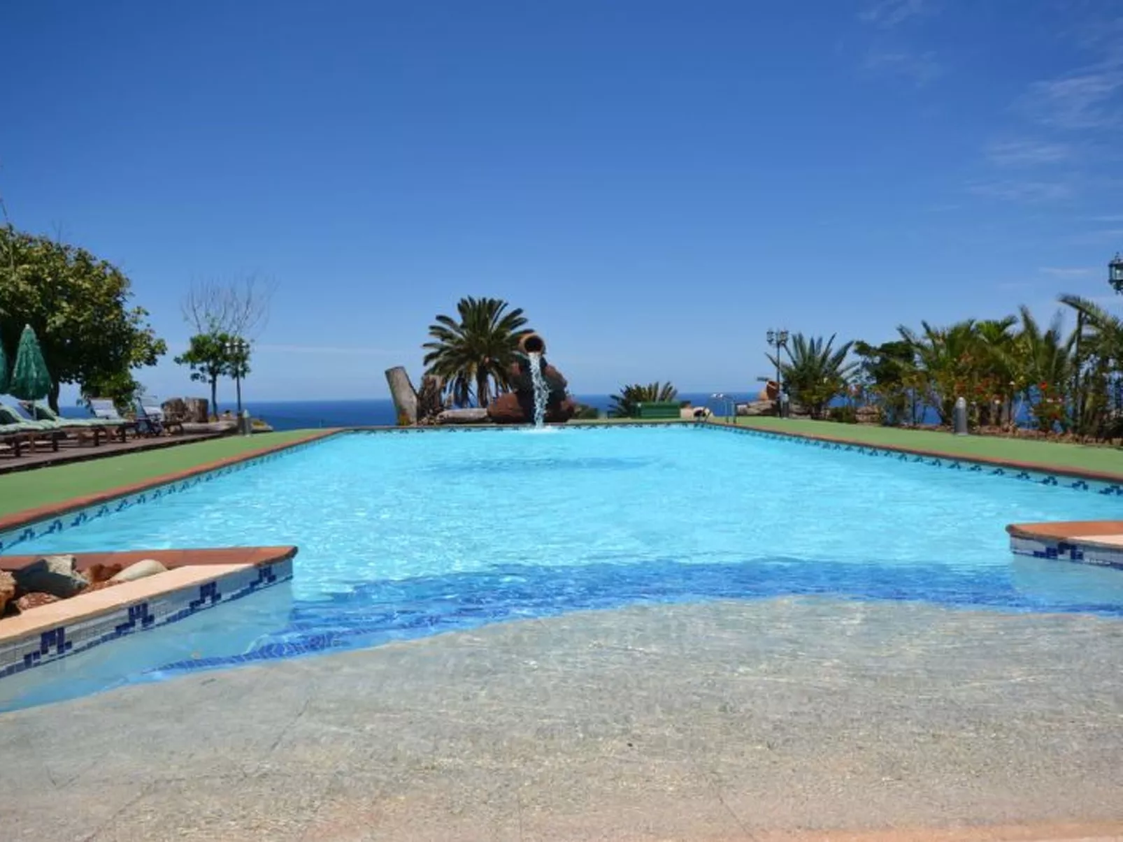 Villa mit Meerblick, für 10 Personen C03GC