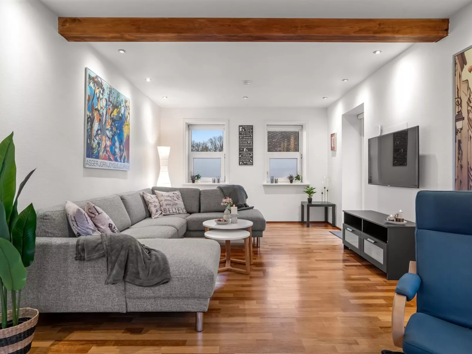 "Elene" -  from the sea