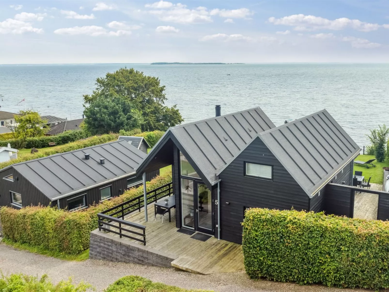 "Reinhard" - 50m from the sea