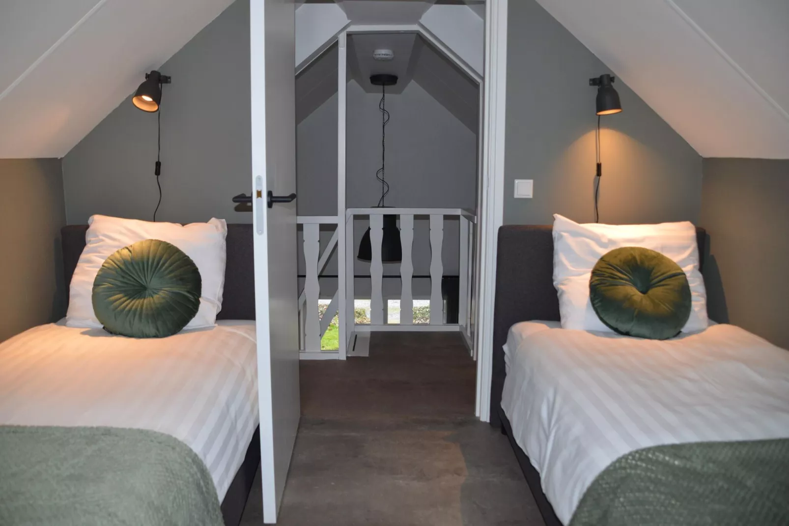 Combi Rossum 8G & 8H-Slaapkamer