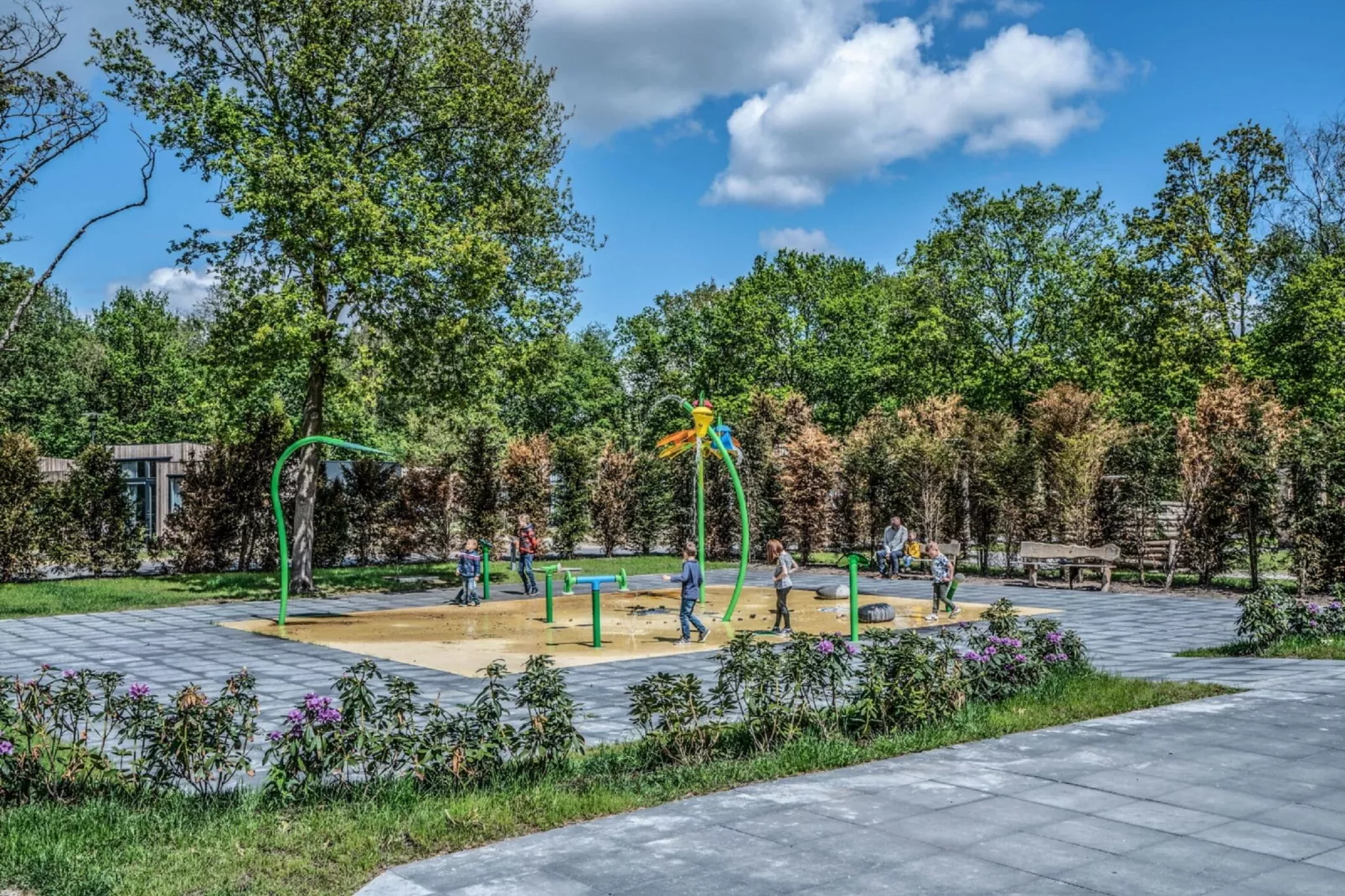Vakantiepark Schaijk 10-Parkfaciliteiten